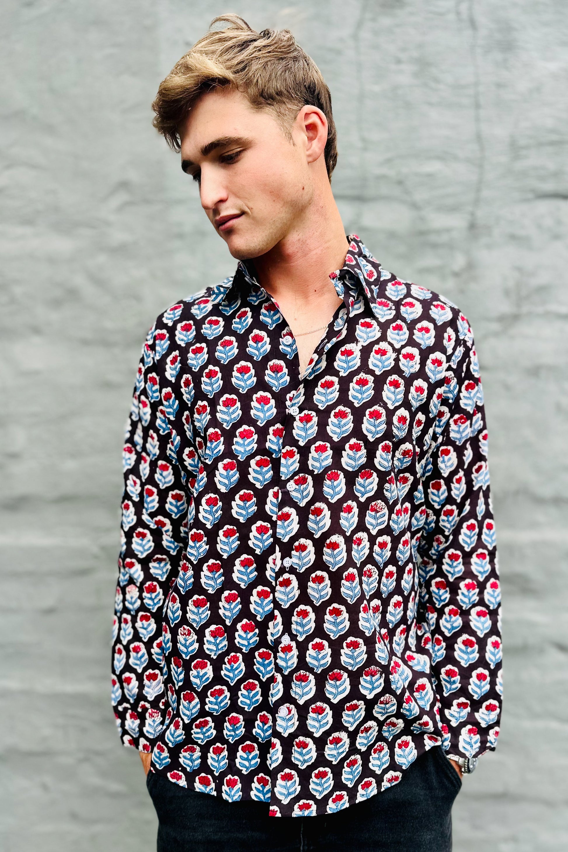 Men's Long Sleeve Shirt In Onyx Blooms