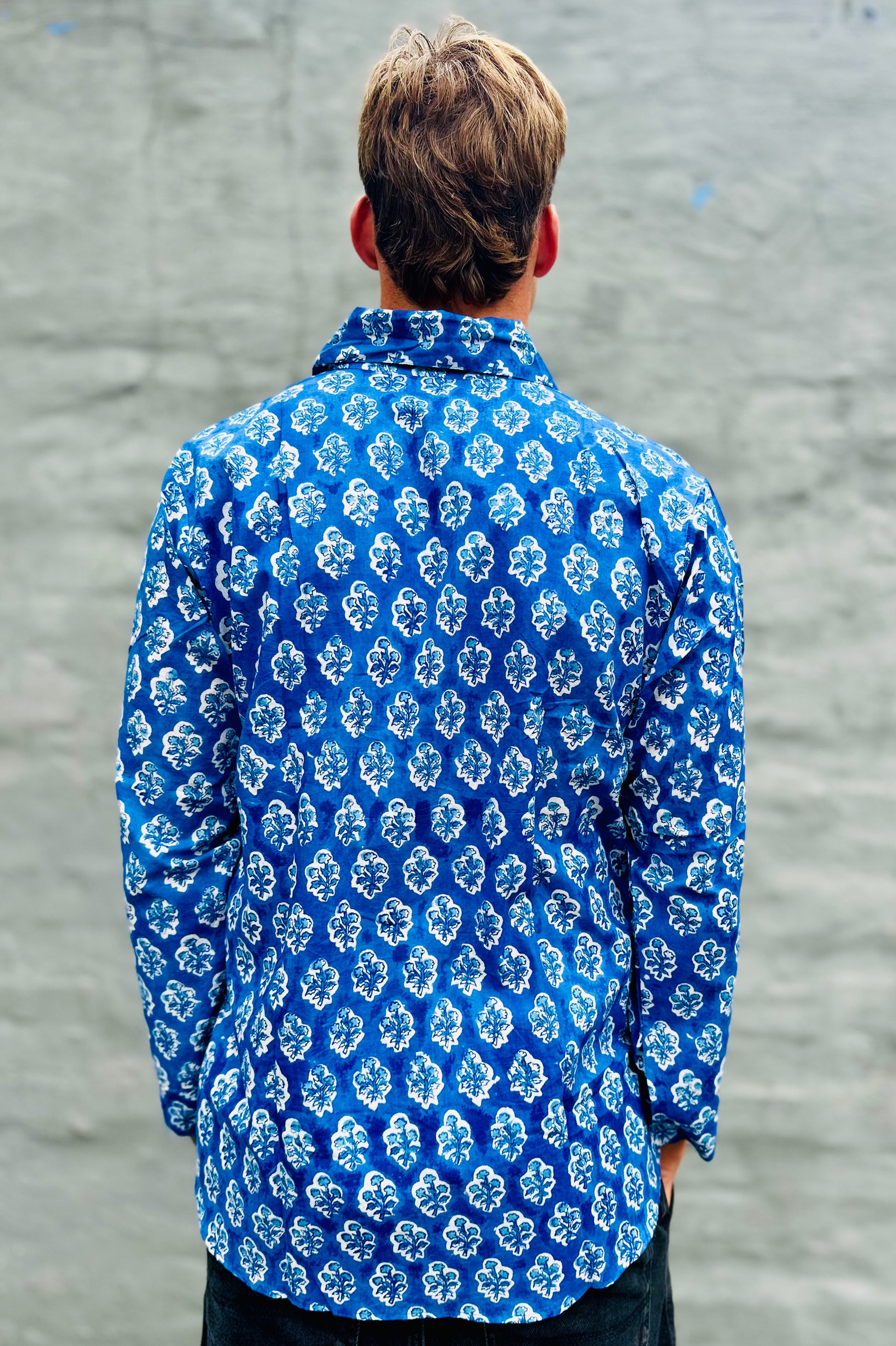 Men's Long Sleeve Shirt In Indigo Posy
