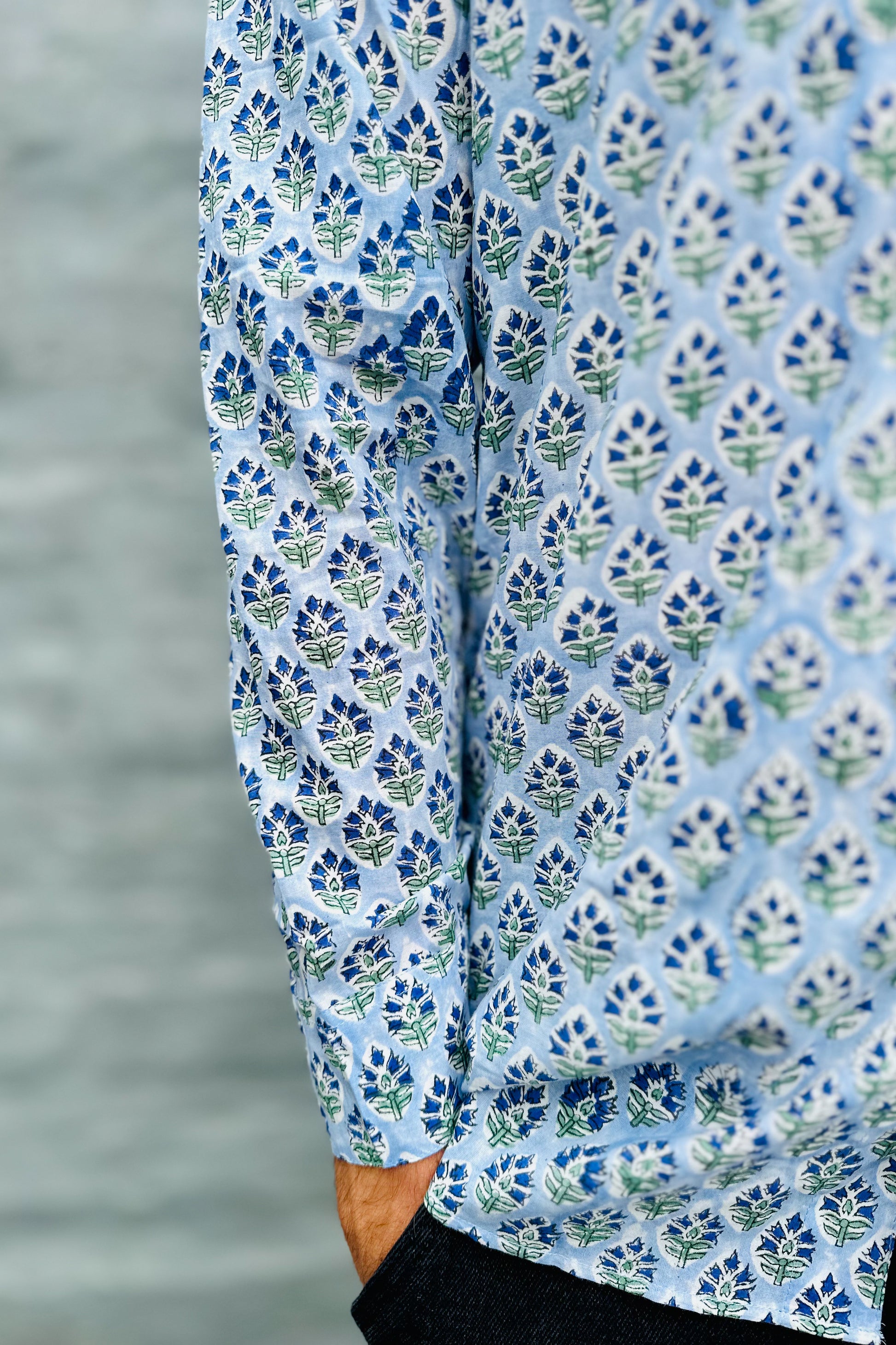 Men's Long Sleeve Shirt In Baby Blue Bouquet