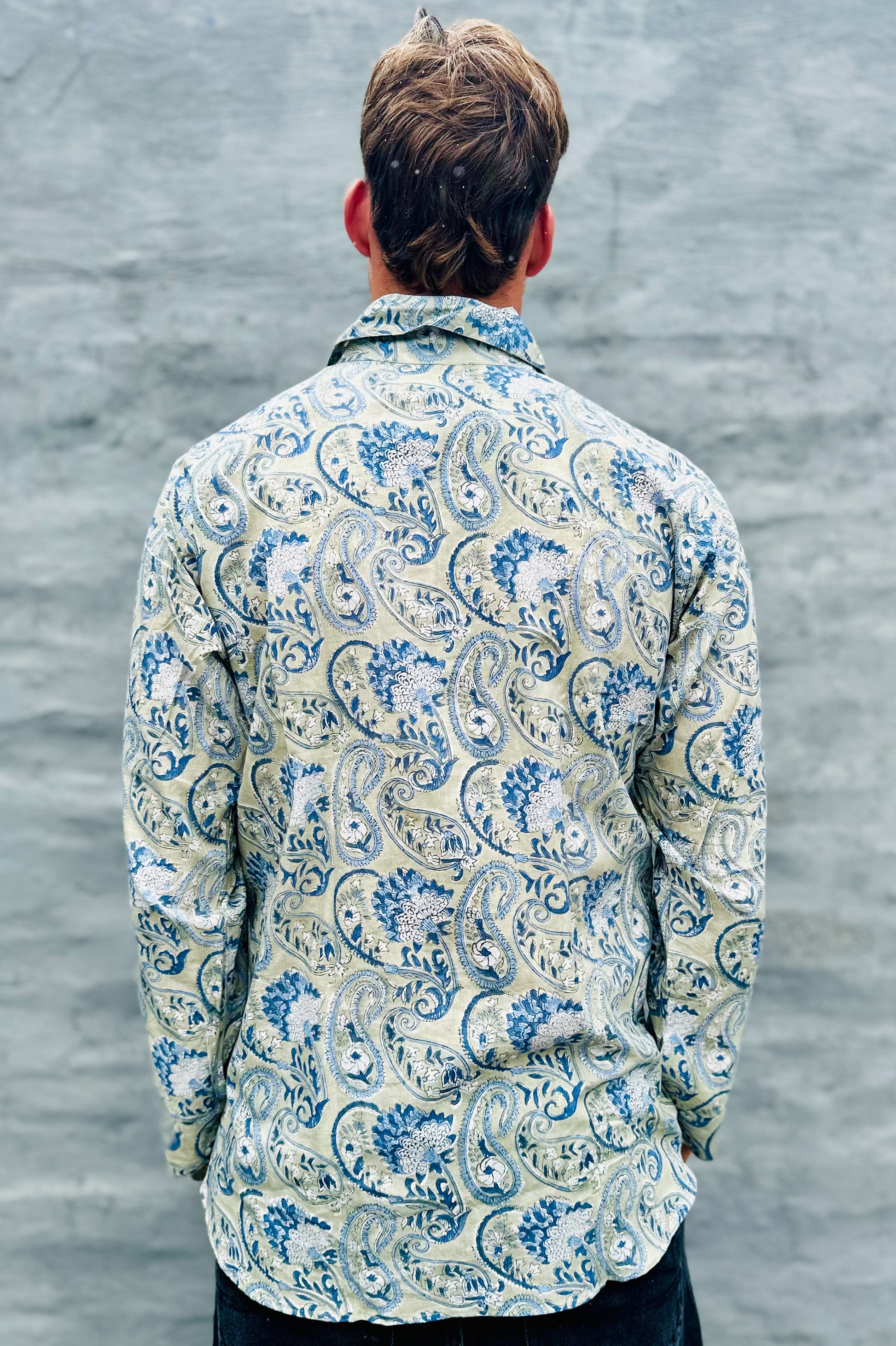 Men's Long Sleeve Shirt In Sage Zinnia