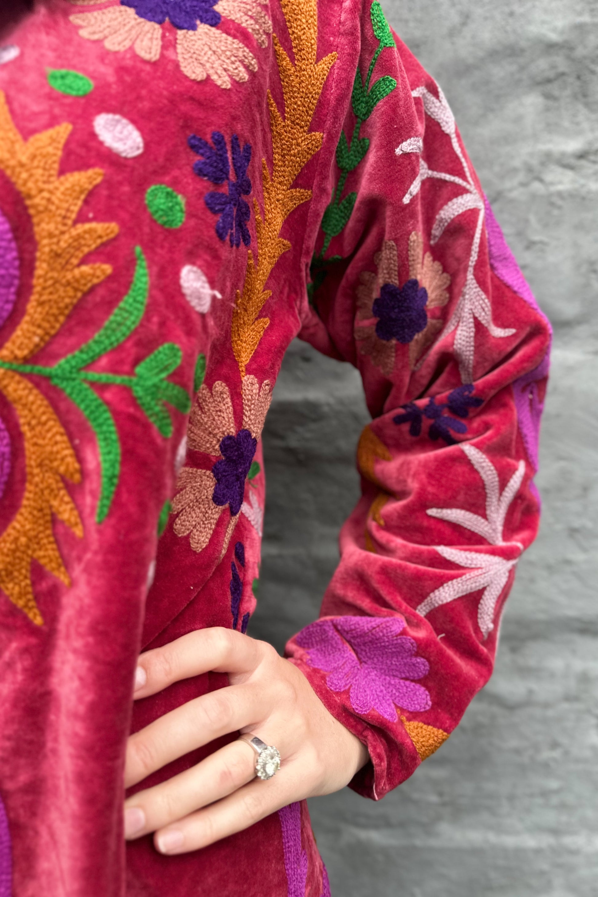 Velvet Love Jacket In Rouge