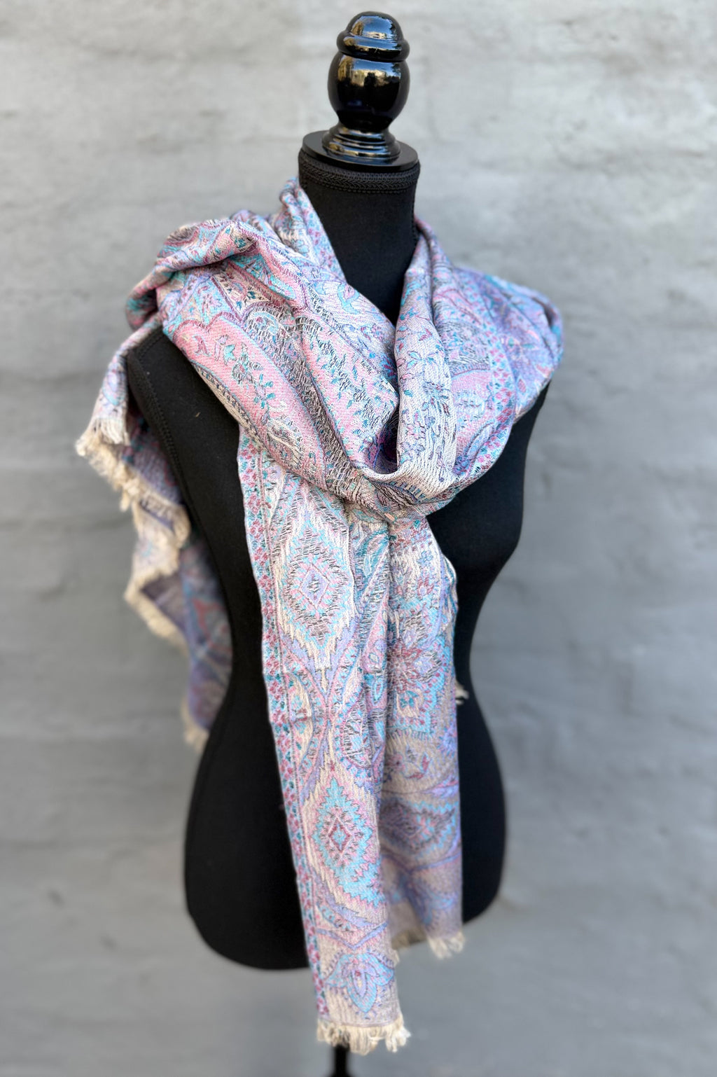 Cashmere & Bamboo Scarf In Lavender Violet