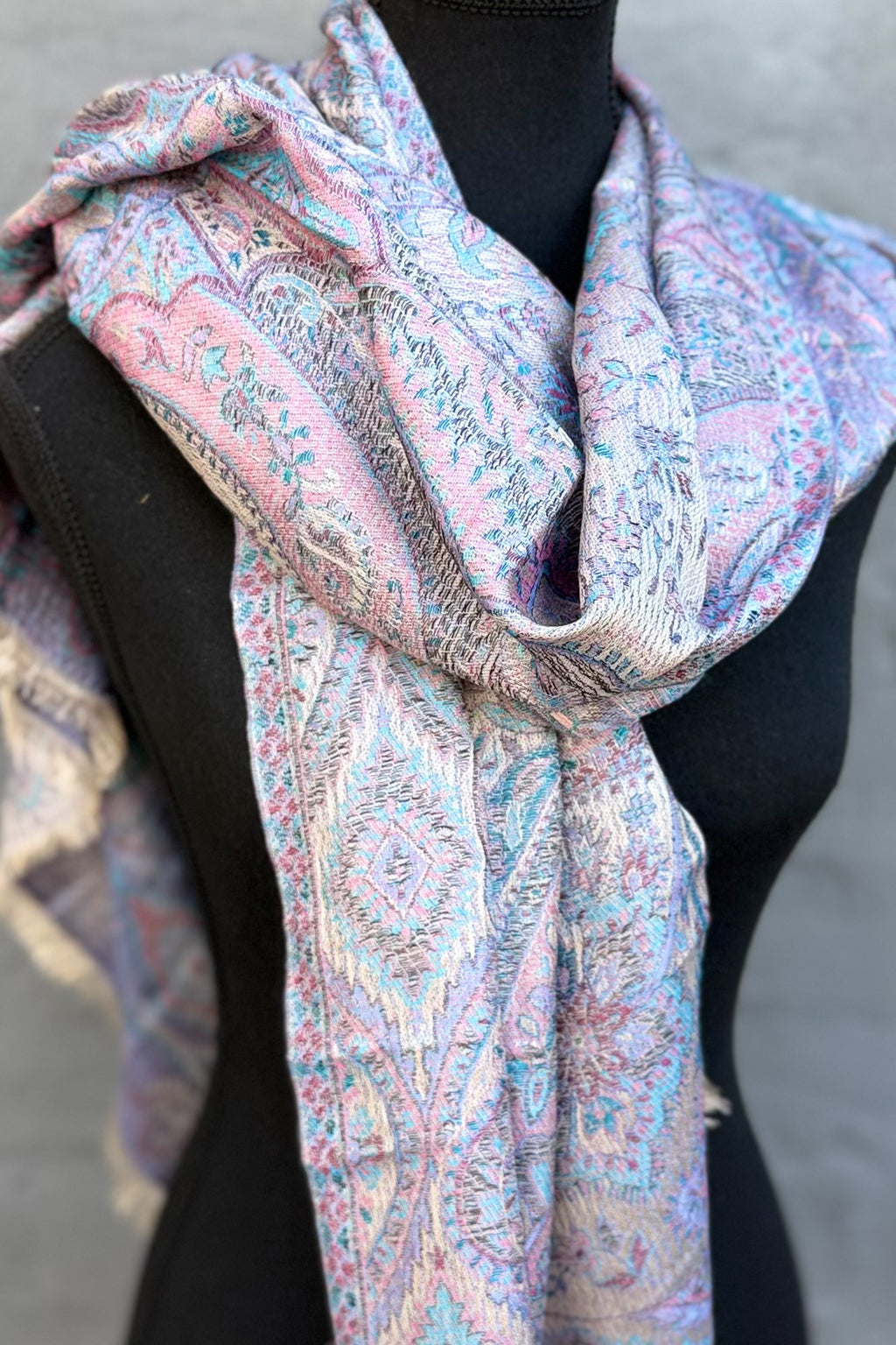 Cashmere & Bamboo Scarf In Lavender Violet