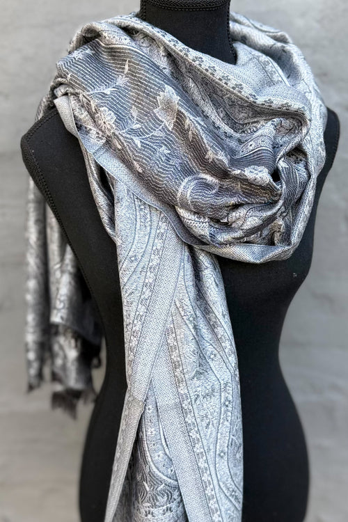 Cashmere & Bamboo Scarf In Anthracite