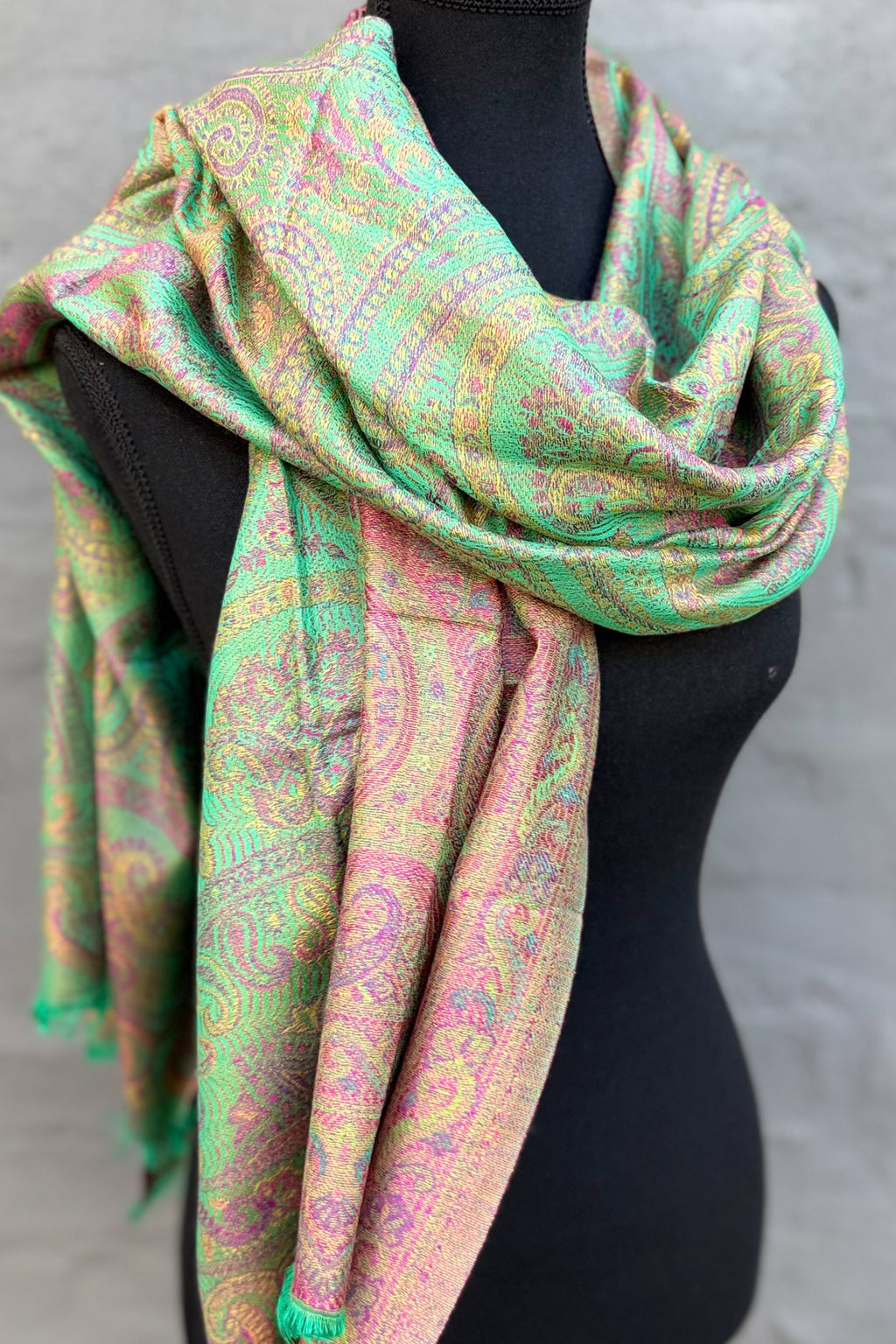 Cashmere & Bamboo Scarf In Lavender Forest