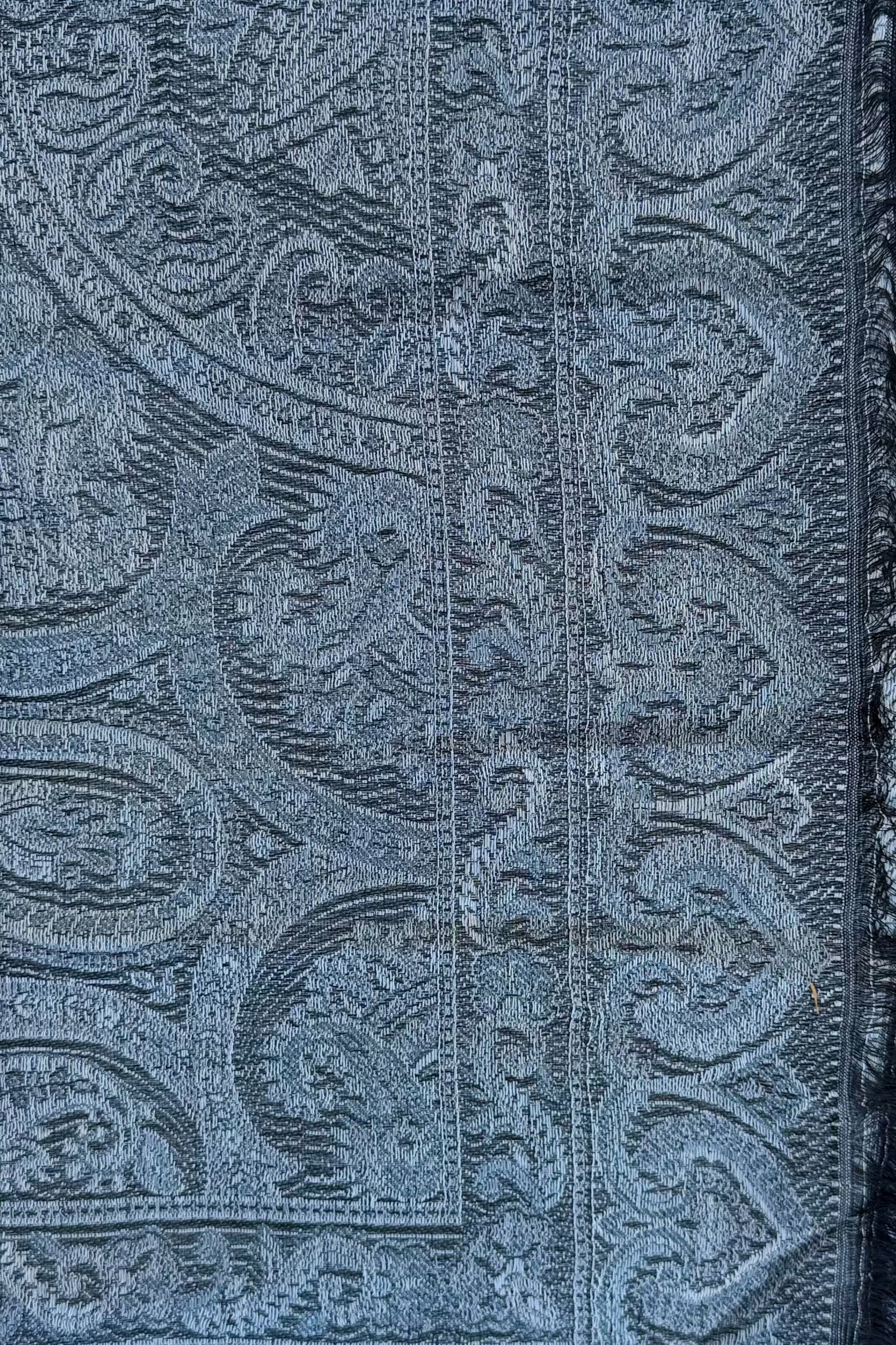 Cashmere & Bamboo Scarf In Silver Filigree