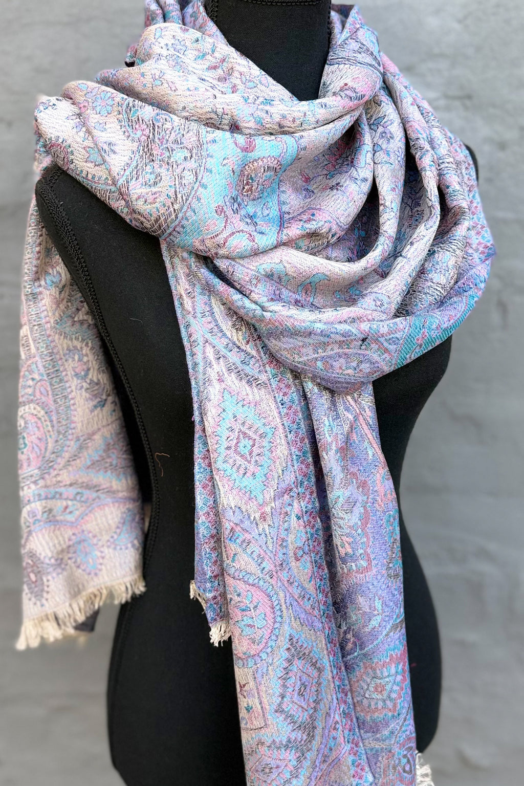 Cashmere & Bamboo Scarf In Lavender Frost
