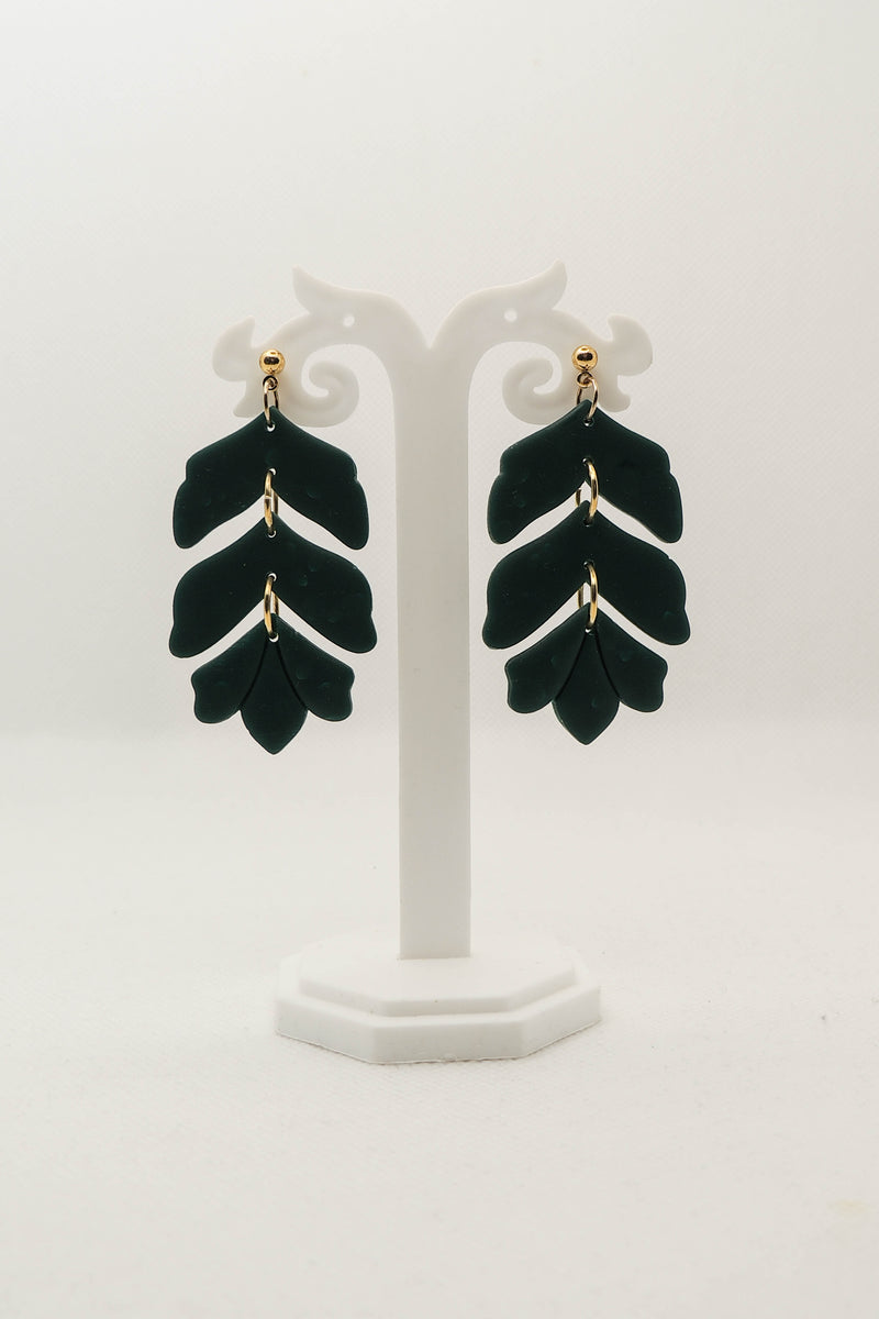 Clay & Brass Earrings In Onyx Leaf