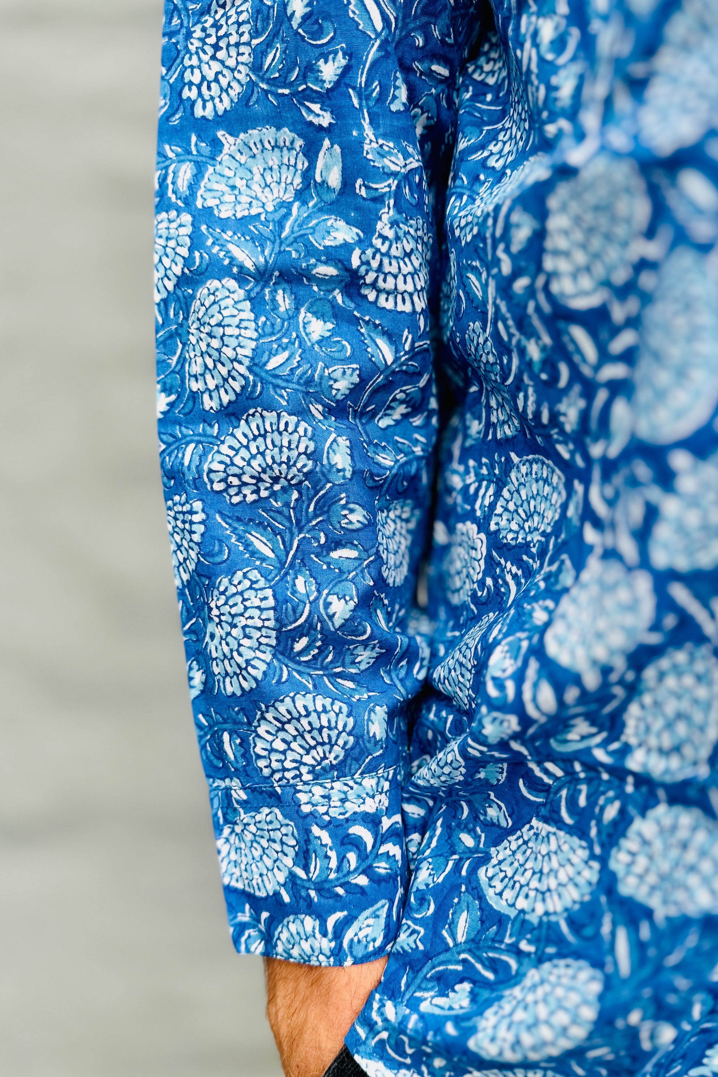 Men's Long Sleeve Shirt In Blue Dahlia