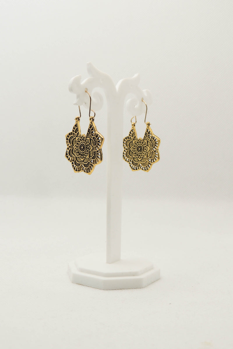 Marigold Hoop Earrings In Gold