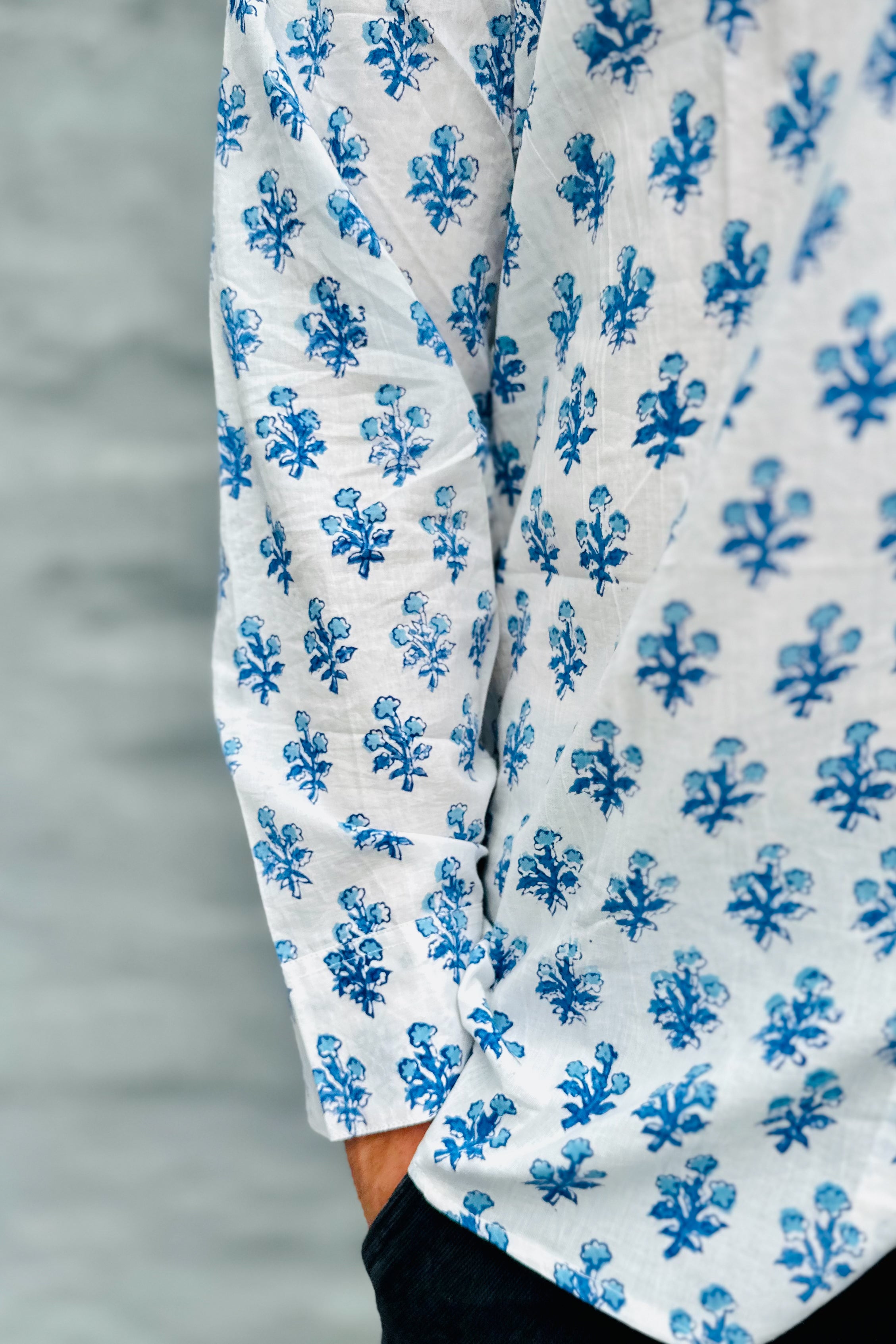 Men's Long Sleeve Shirt In Cobalt Posy