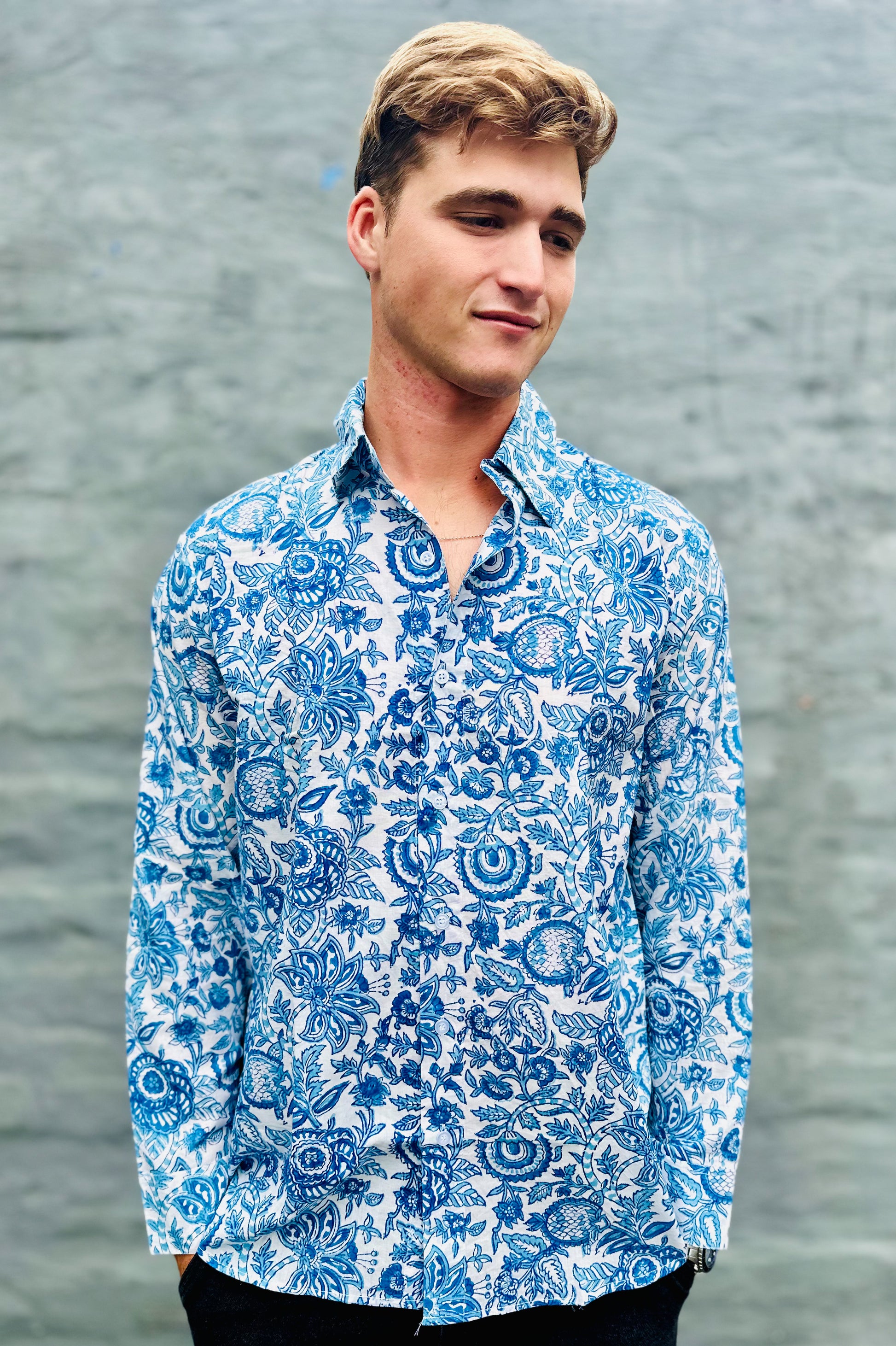 Men's Long Sleeve Shirt In Blue Botanical