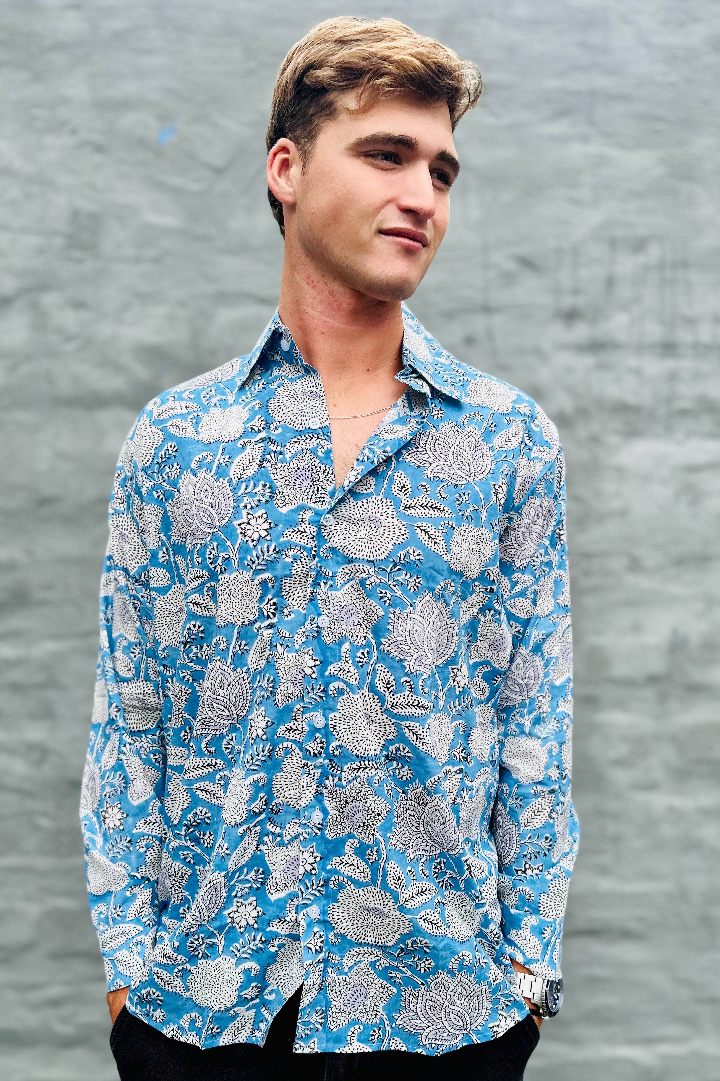 Men's Long Sleeve Shirt In Lapis Botanical