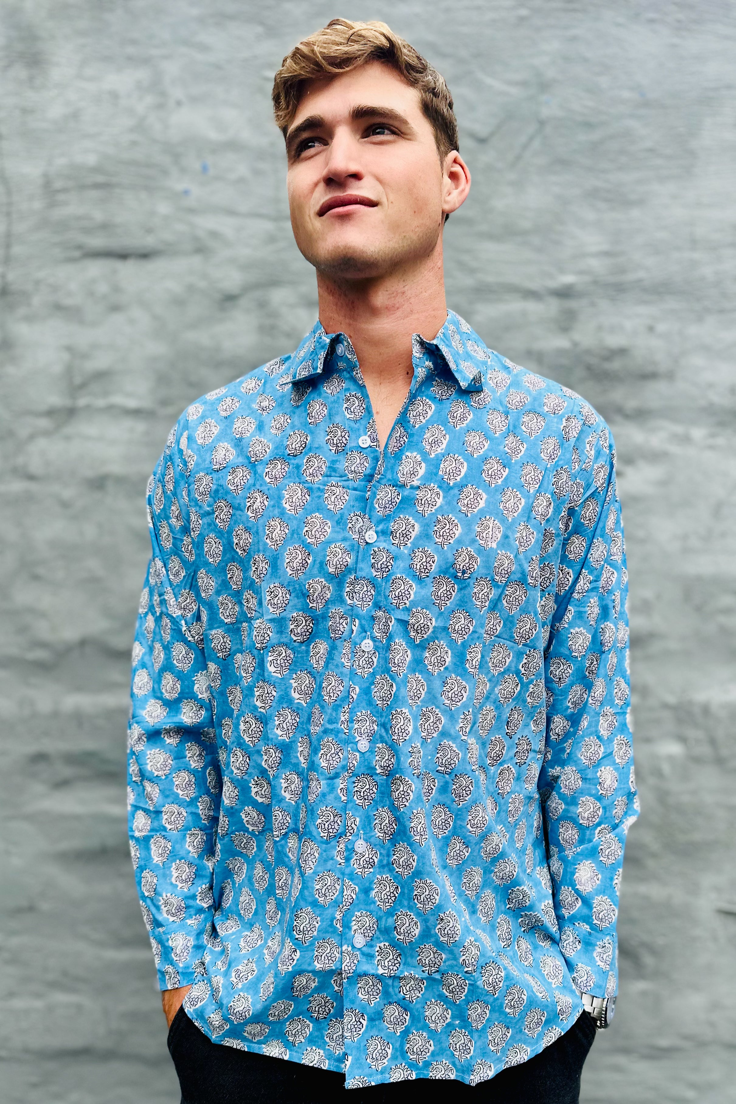 Men's Long Sleeve Shirt In Azure Paisley