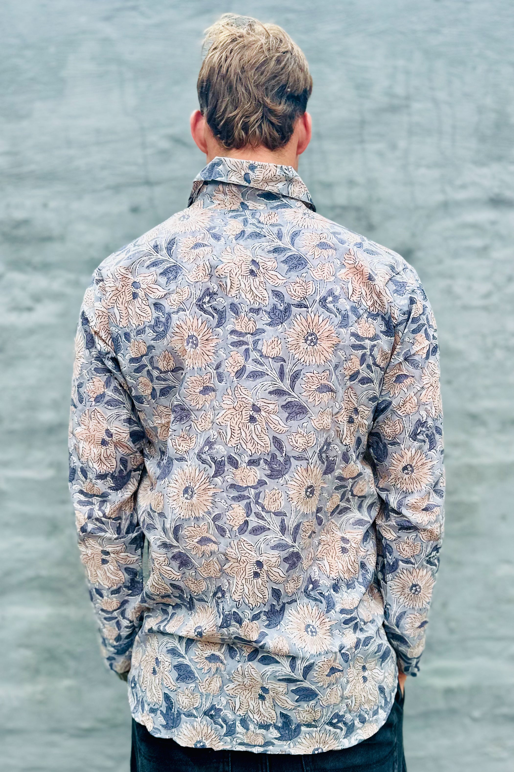 Men's Long Sleeve Shirt In Grey Garden