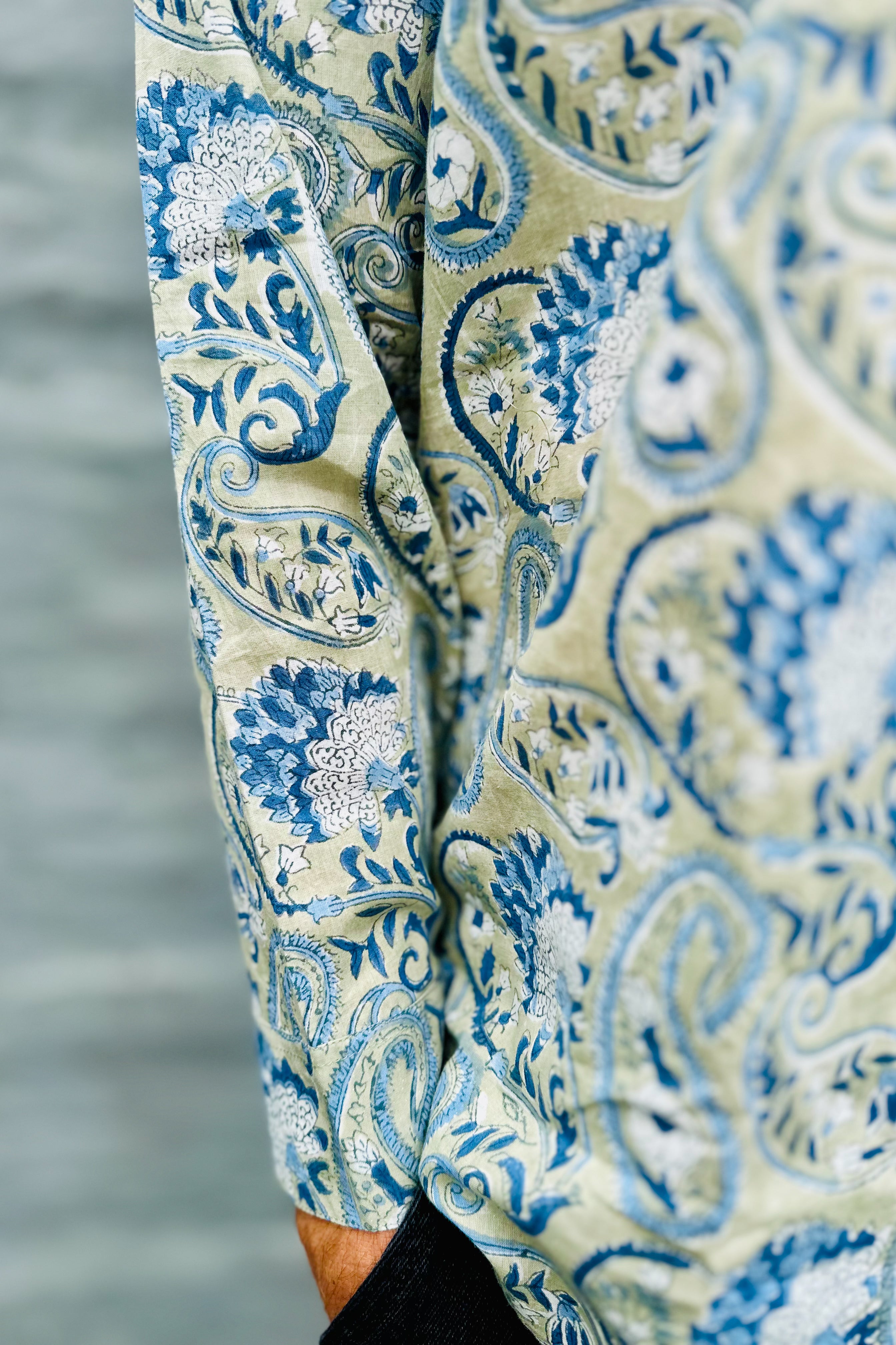 Men's Long Sleeve Shirt In Sage Zinnia