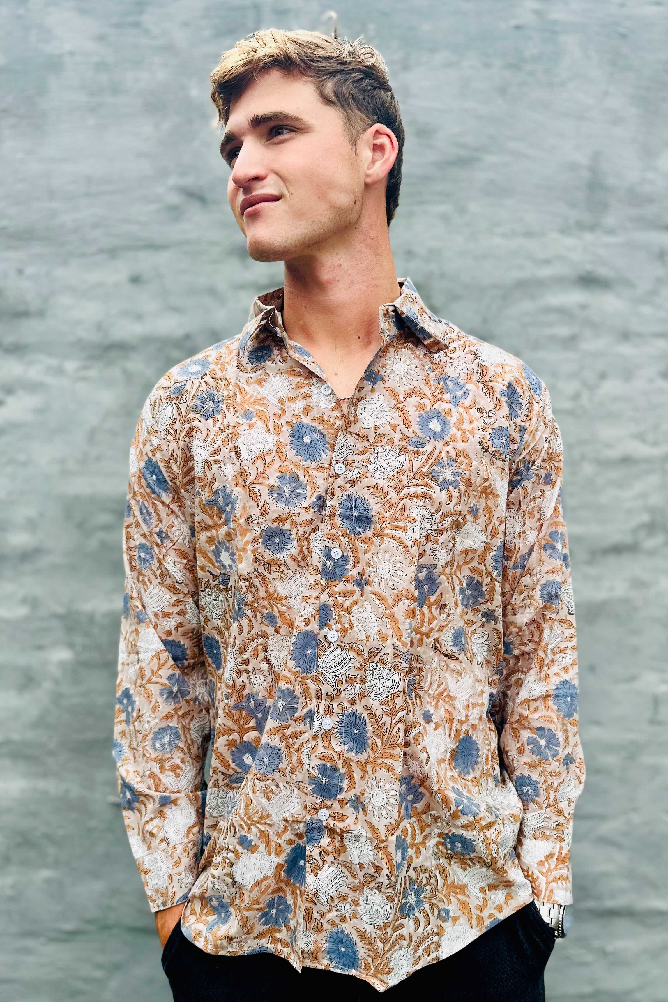 Men's Long Sleeve Shirt In Natural Floral