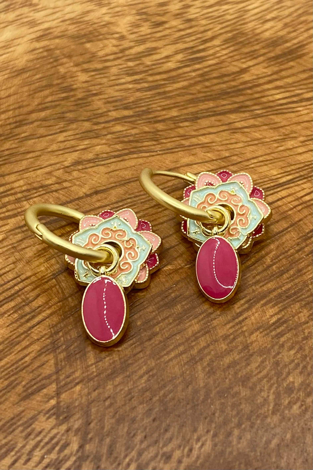 Ella Hoop Earrings