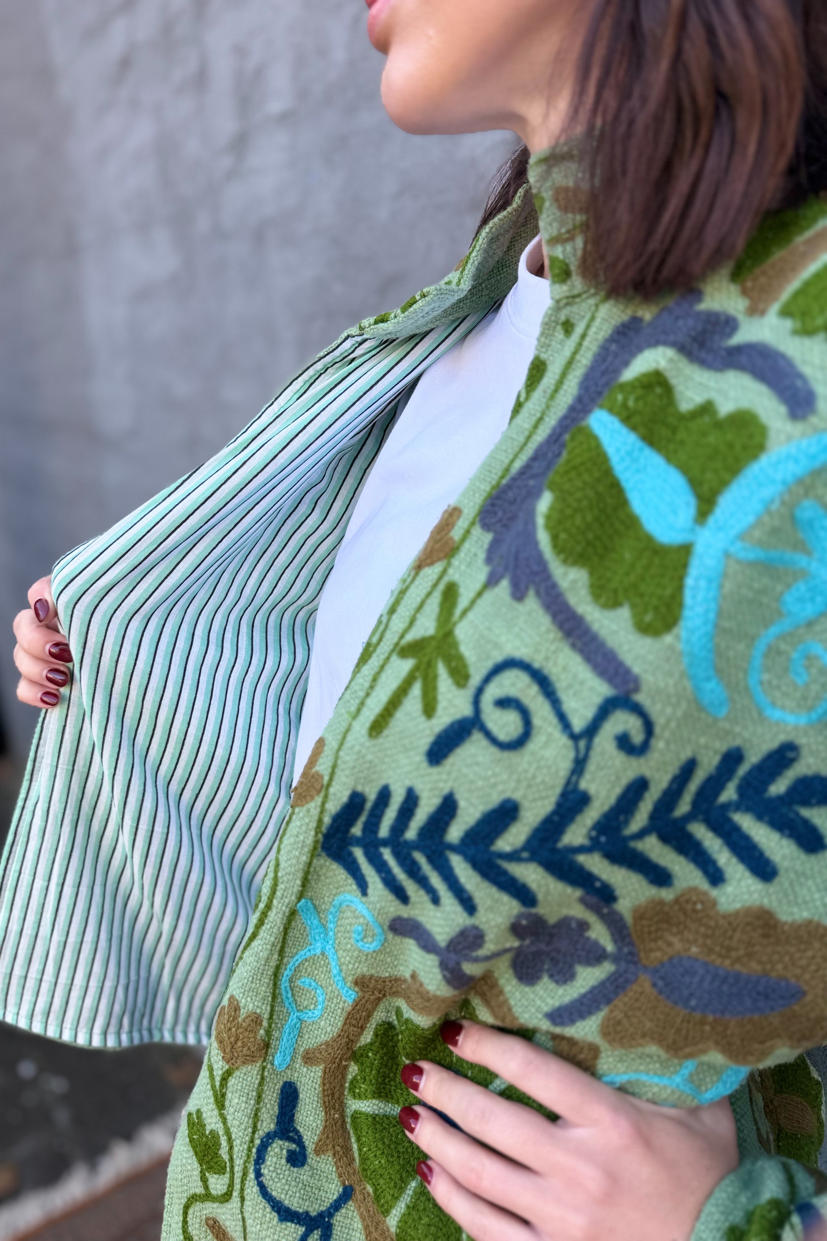 Cotton Suzani Jacket In Green Meadow