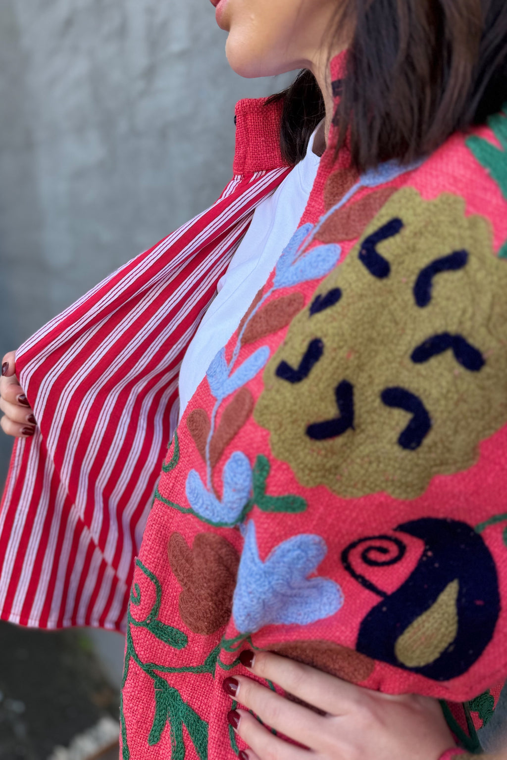 Cotton Suzani Jacket In Spiced Coral