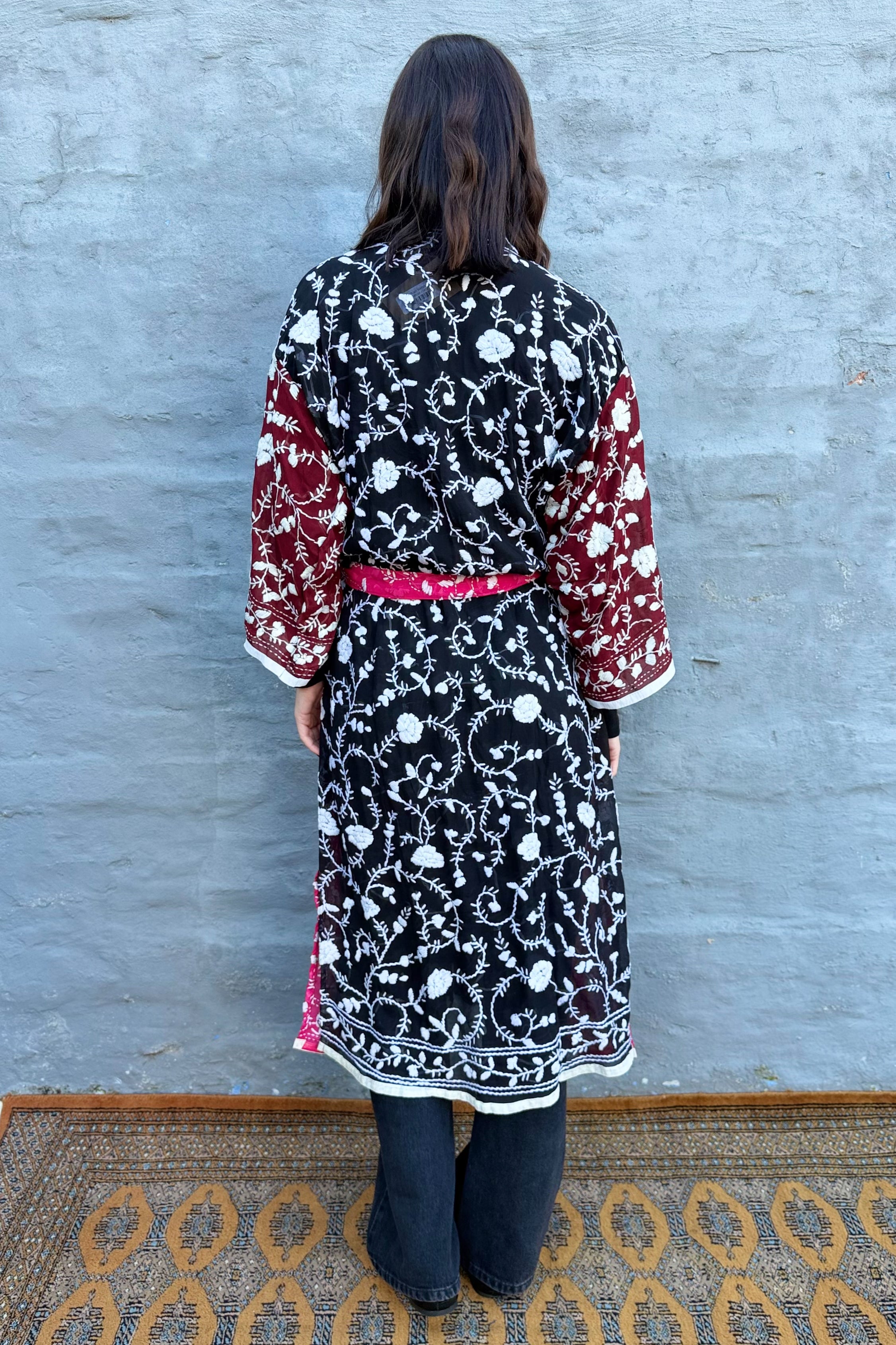 Phulkari Kimono In Fuchsia Wine