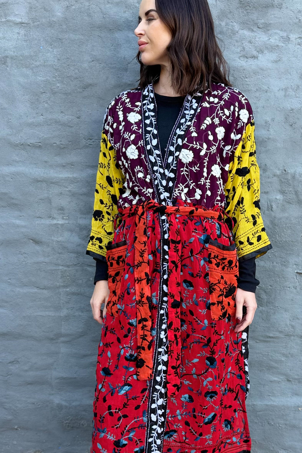 Phulkari Kimono In Ebony Flame