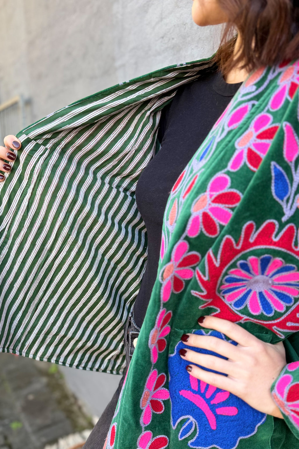 Velvet Suzani Jacket In Hunter Green
