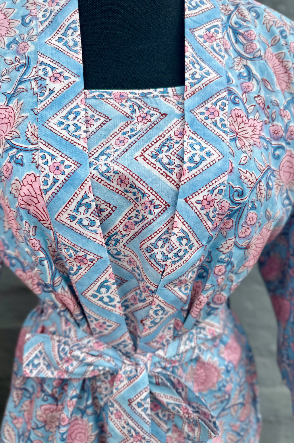 Sweet Pea Chemise & Robe Set