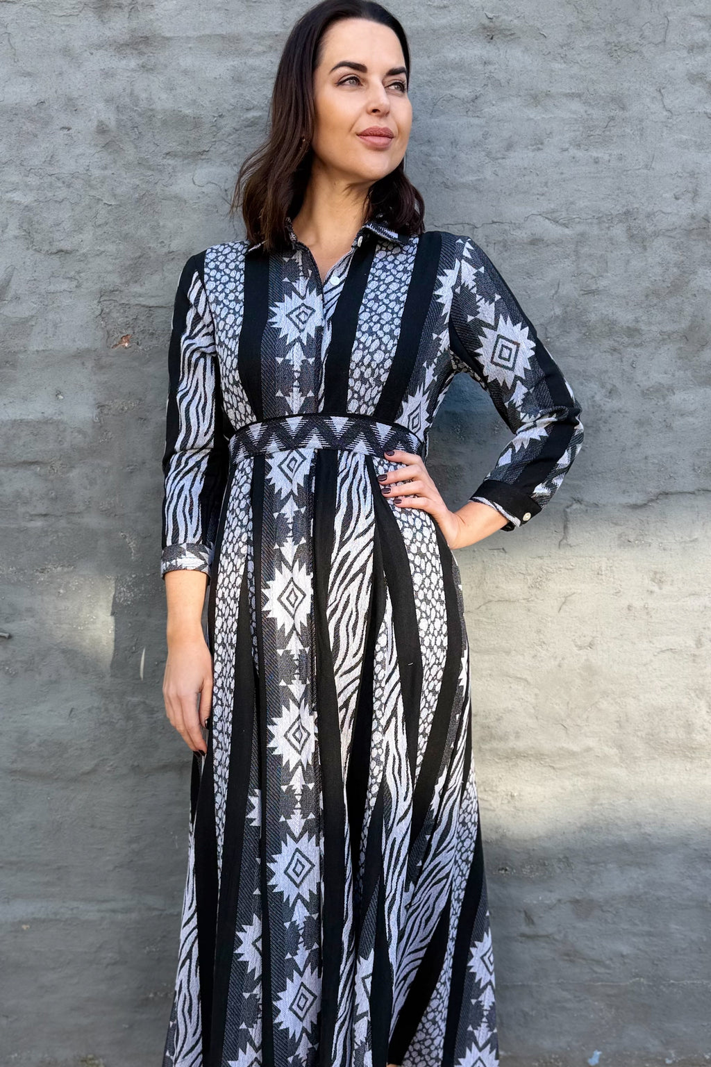 Shaya Shirt Dress In Ebony Aztec