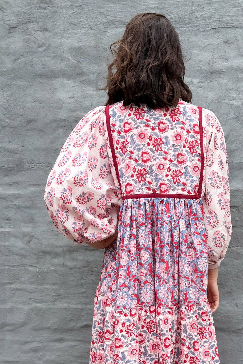 Delilah Dress In Pinks