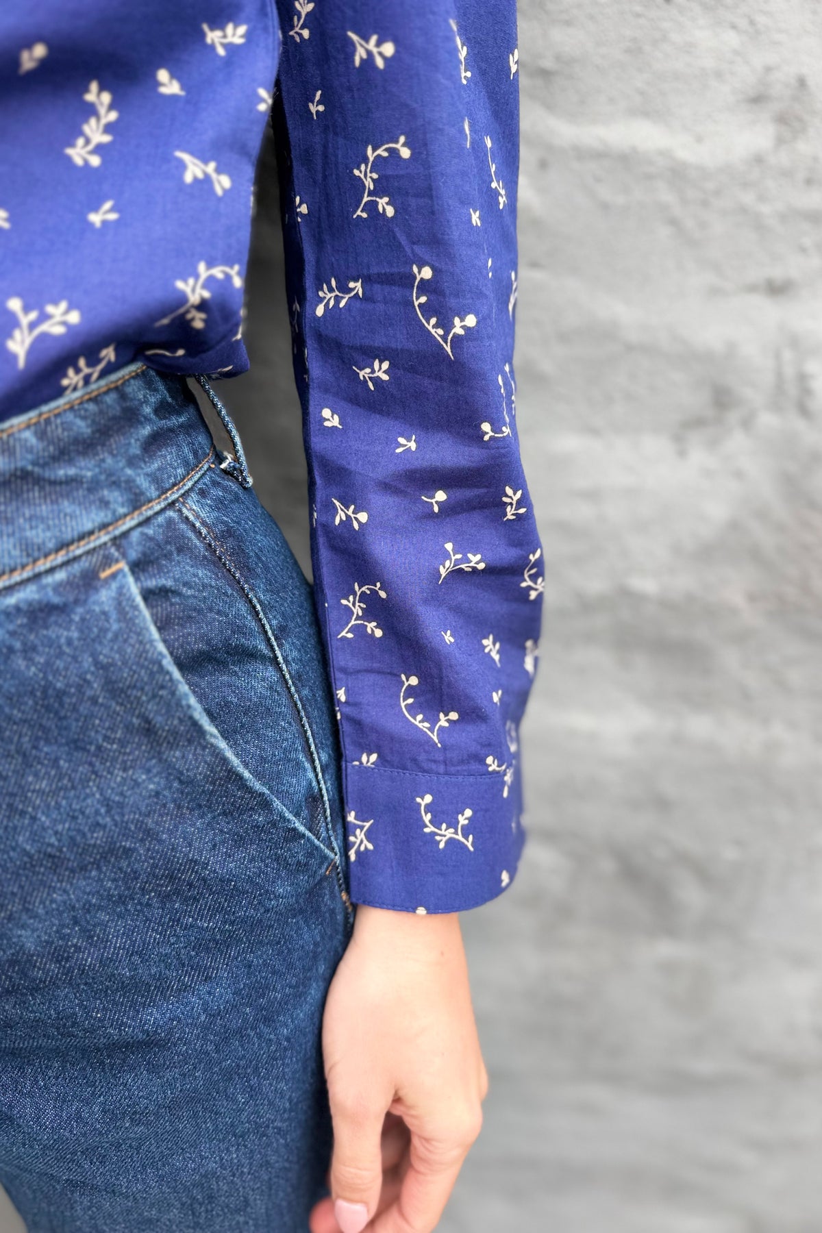 Ophelia Blouse In Midnight Floral