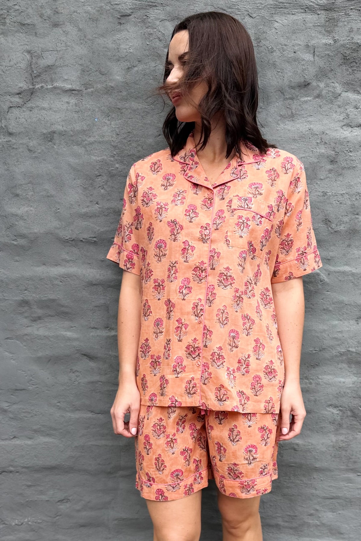 Short Pyjamas In Peach Floral