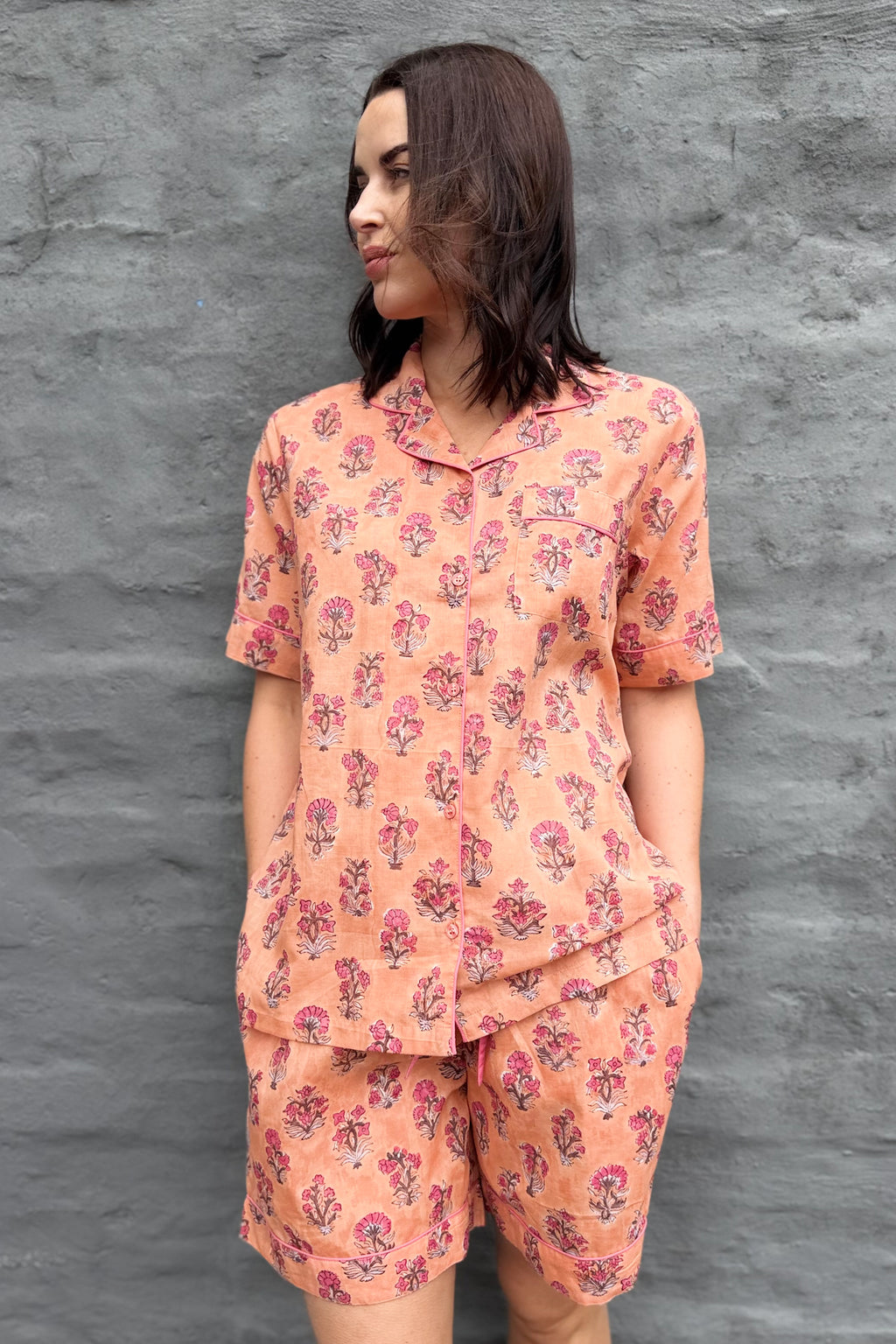Short Pyjamas In Peach Floral
