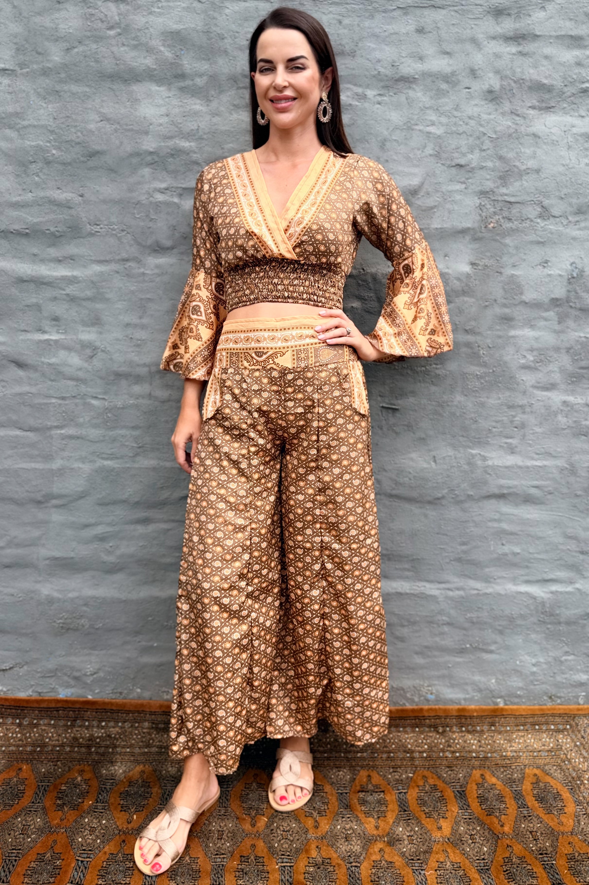 Mila Set In Naturals