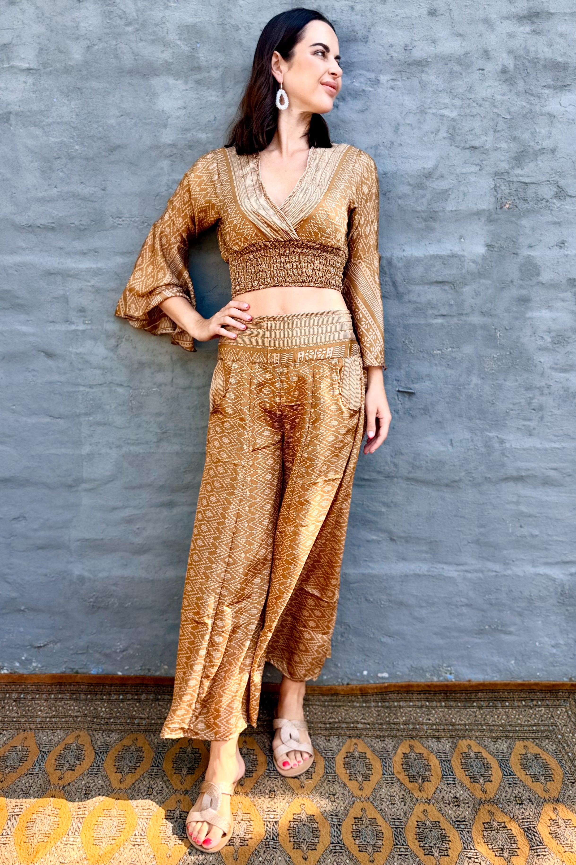 Mila Set In Golden Sand