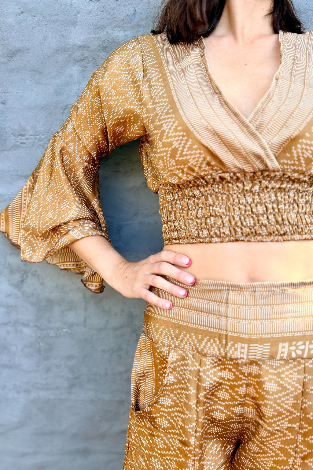 Mila Set In Golden Sand