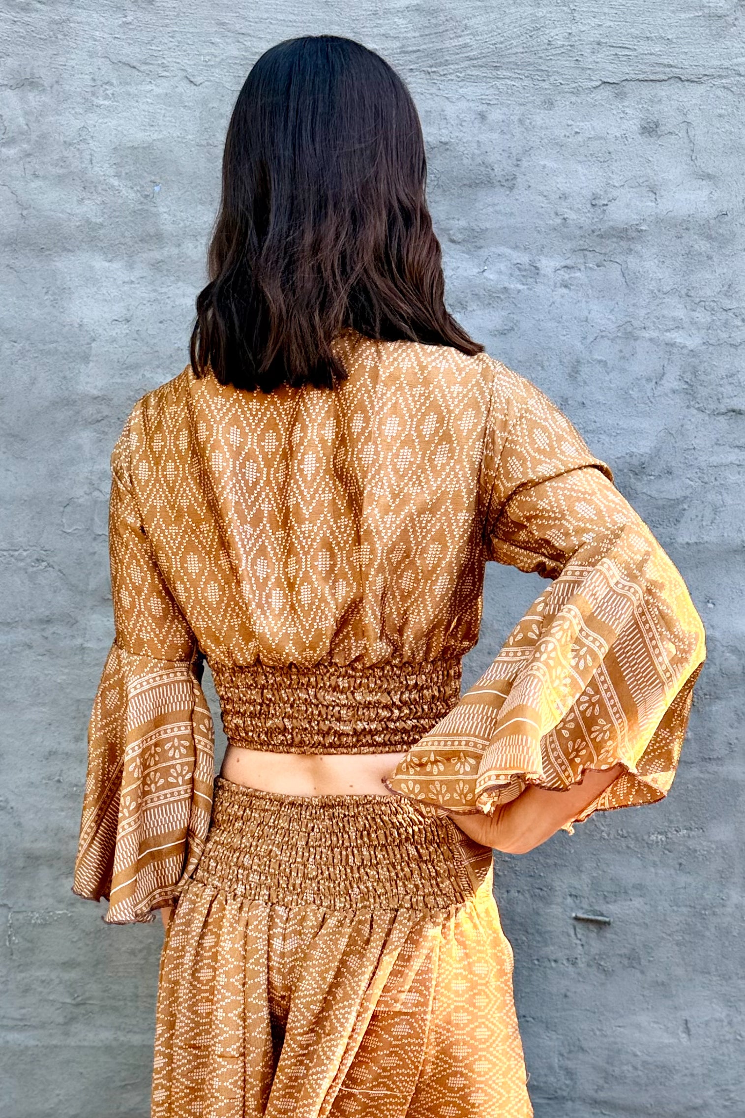 Mila Set In Golden Sand