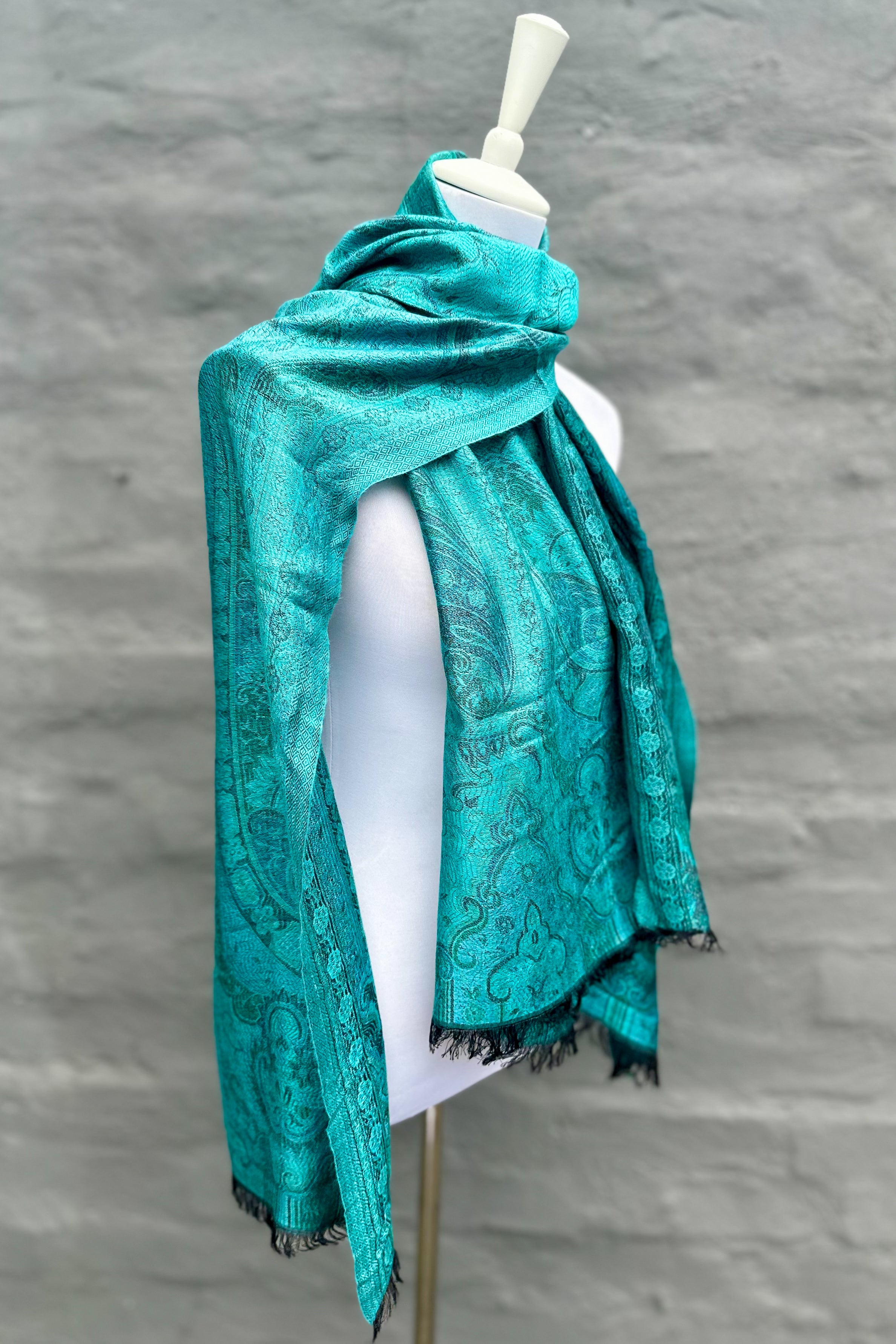 Cashmere & Bamboo Scarf In Jade Paisley