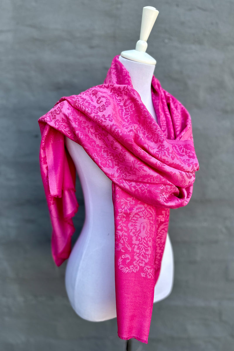 Cashmere & Bamboo Scarf In Fuchsia Damask