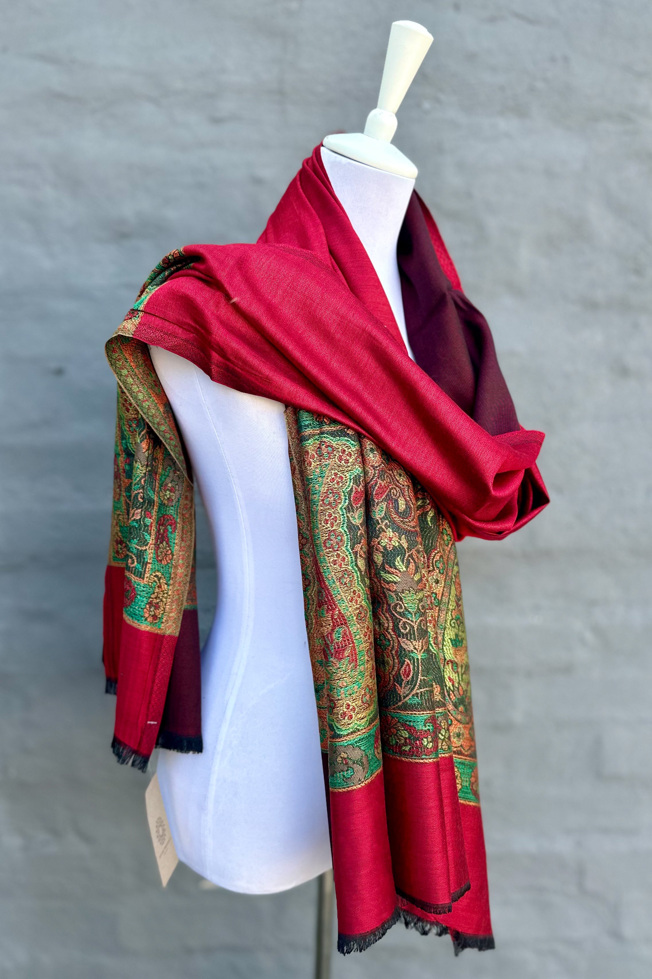 Cashmere & Bamboo Scarf In Red Paisley