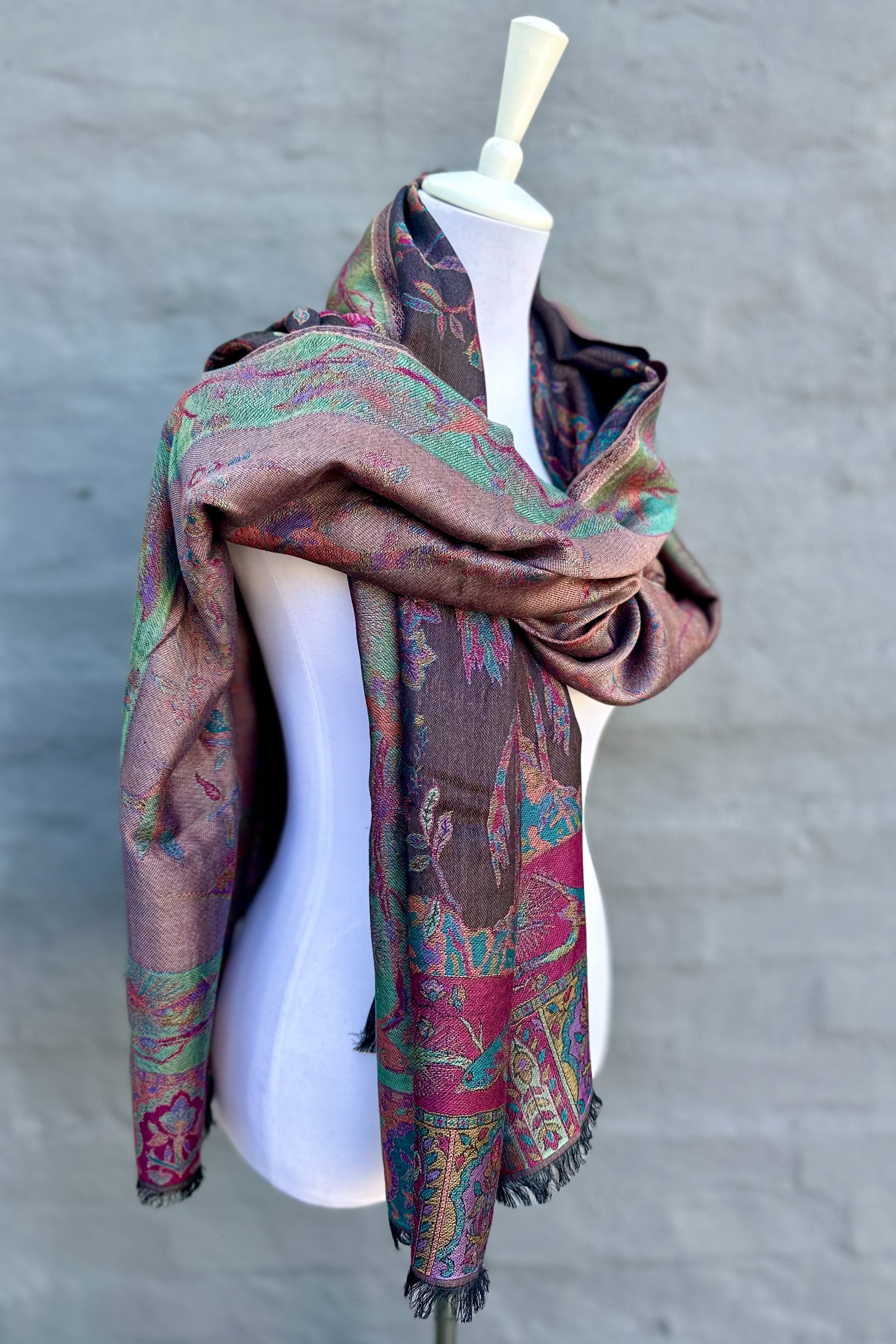 Cashmere & Bamboo Scarf In Charcoal Heron