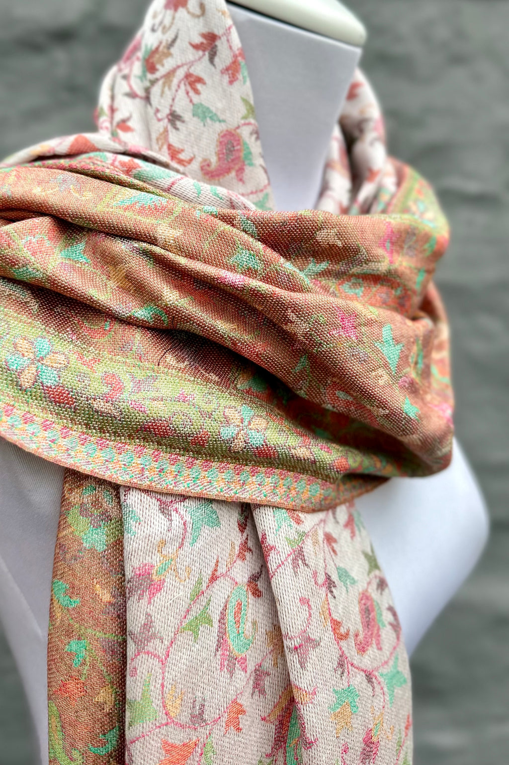 Cashmere & Bamboo Scarf In Beige Floral