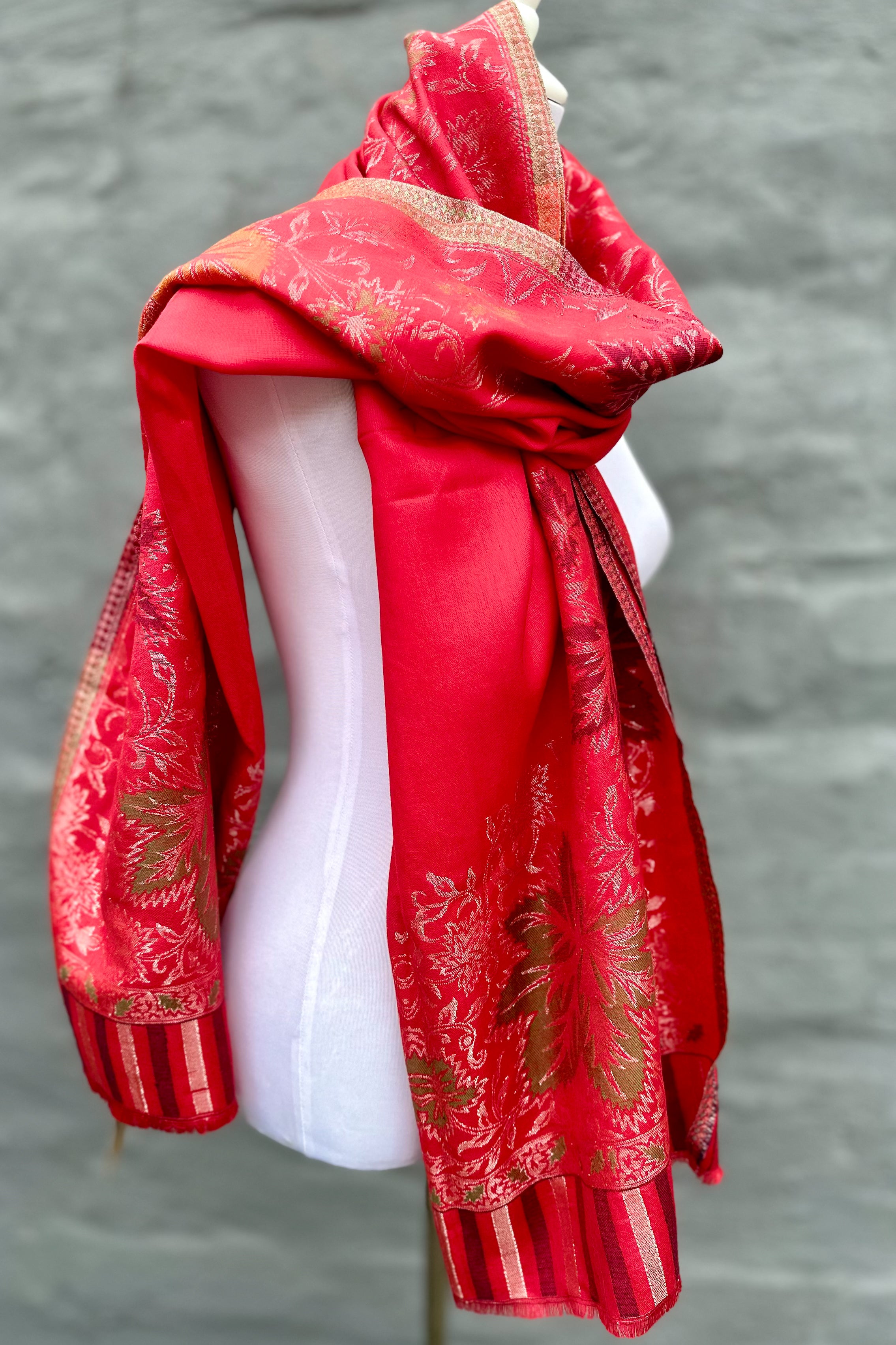 Cashmere & Bamboo Scarf In Crimson Autumn