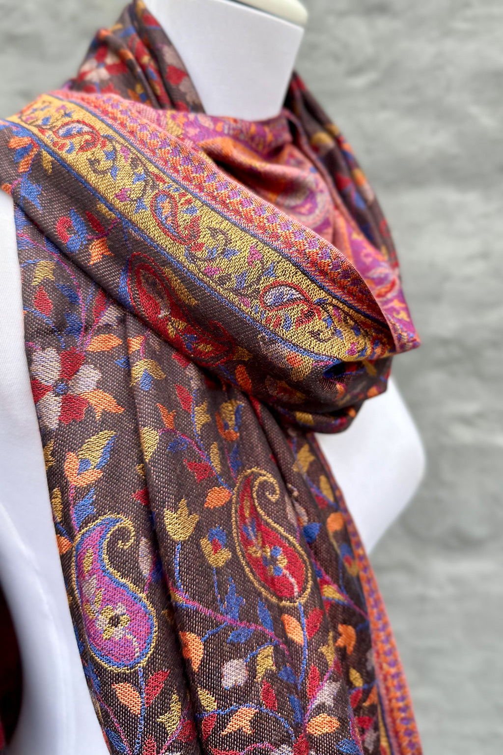 Cashmere & Bamboo Scarf In Chocolate Floral