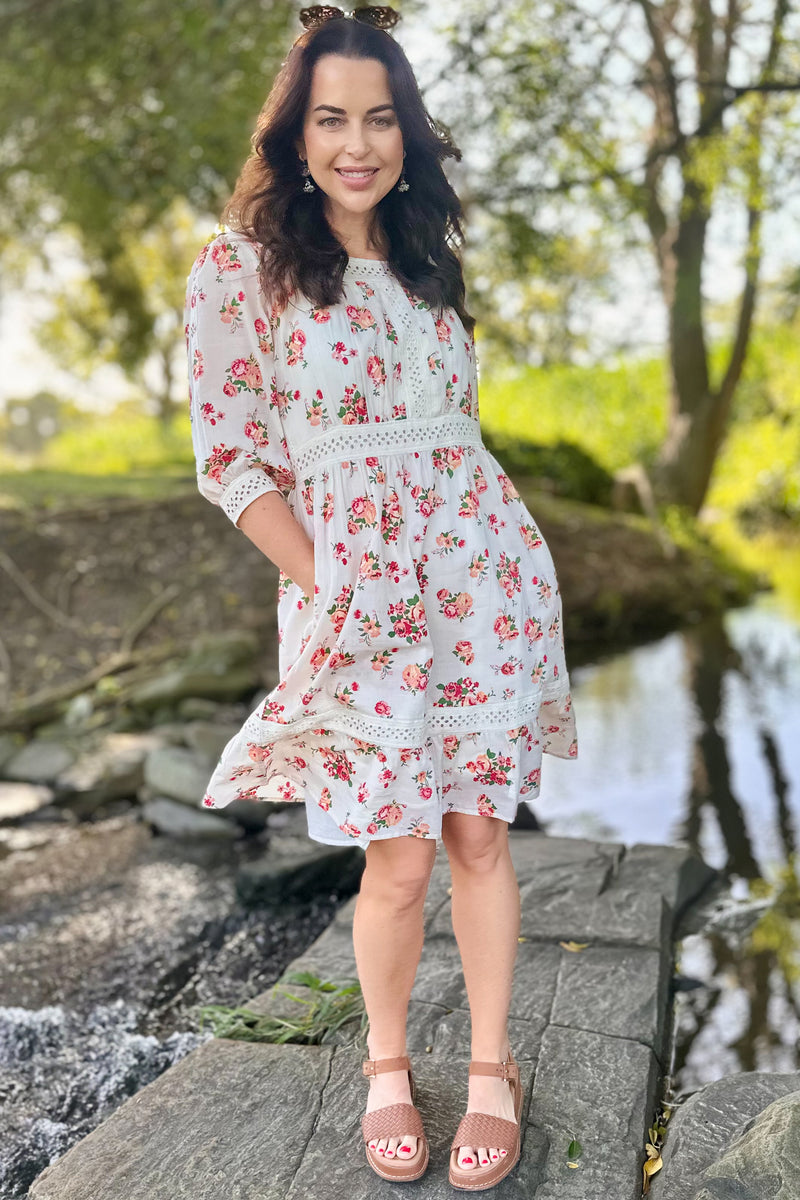 Kesiya Dress
