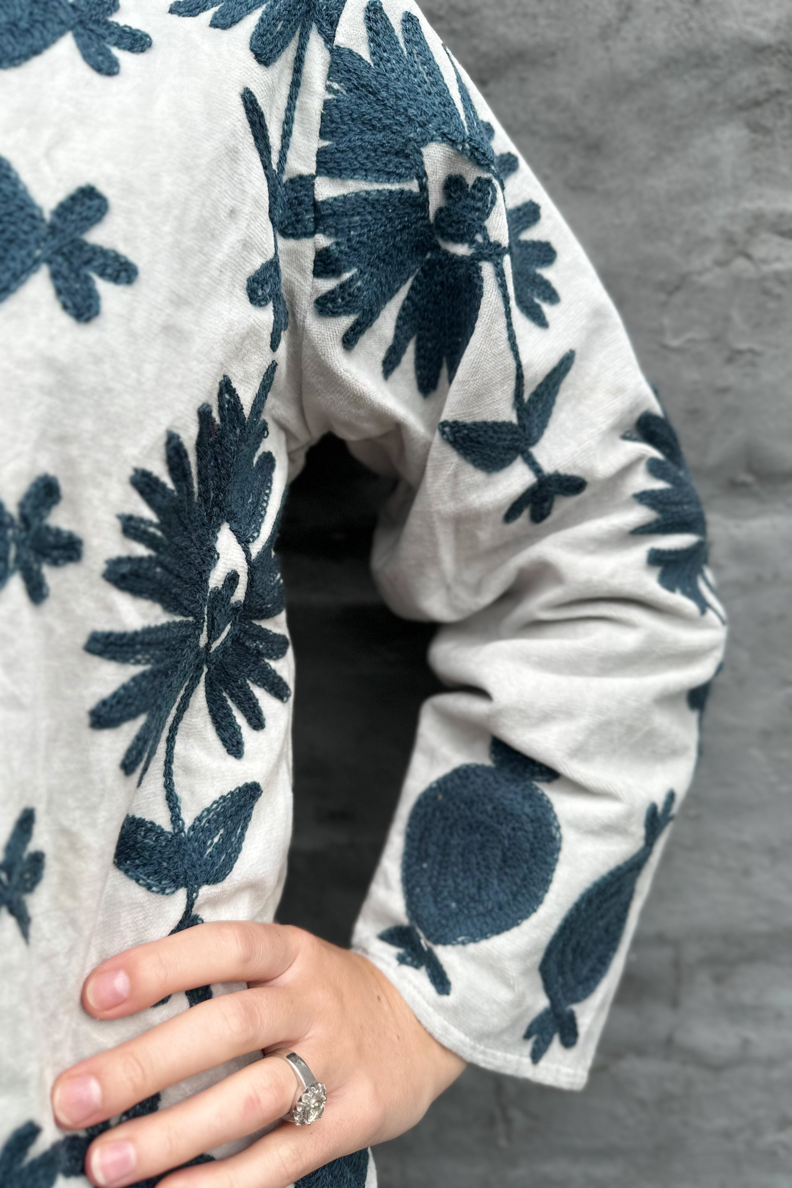 Poppy Velvet Jacket In Icey Slate