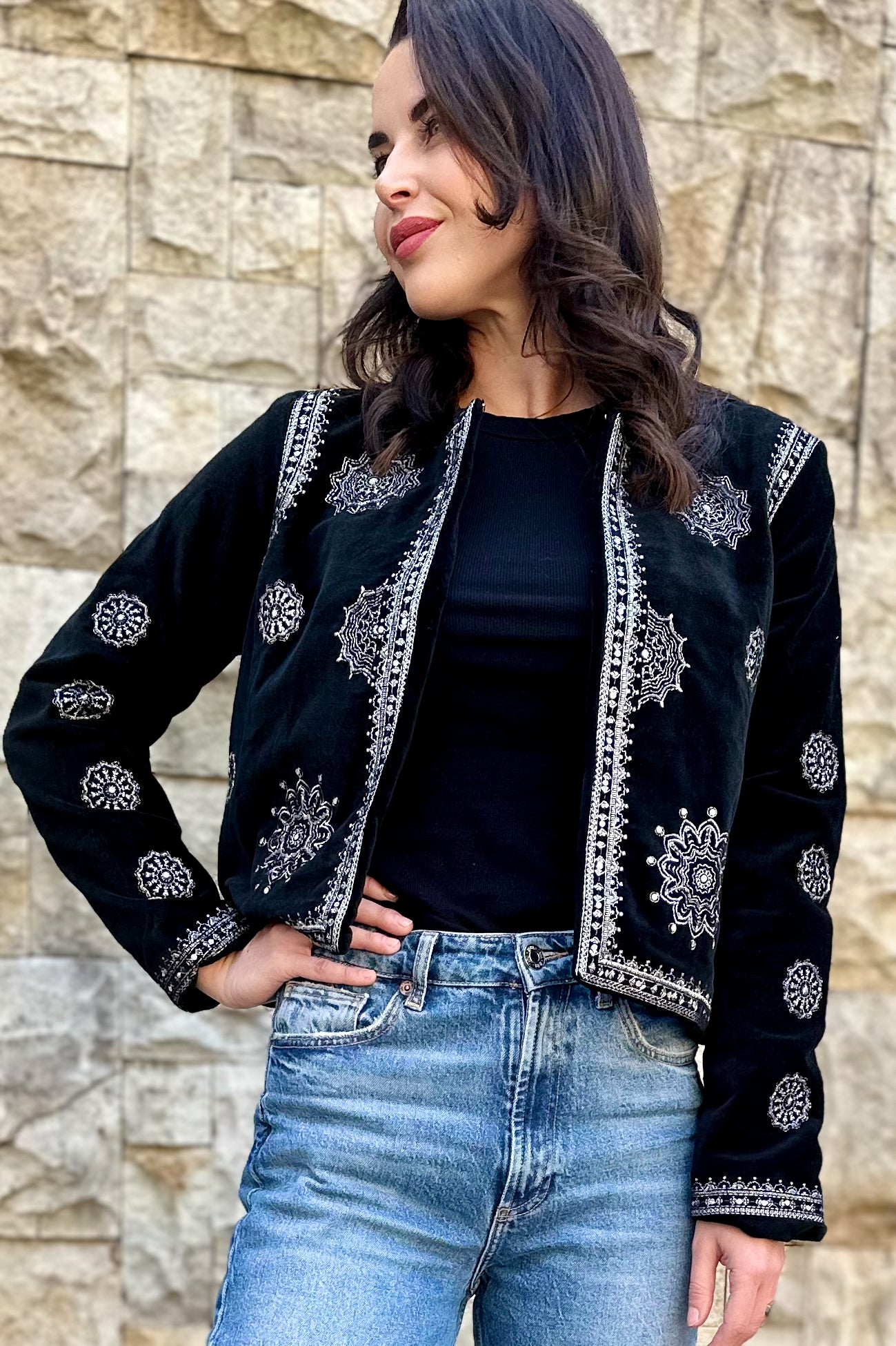 Sitara Velvet Jacket – Exotic Marigold Boutique