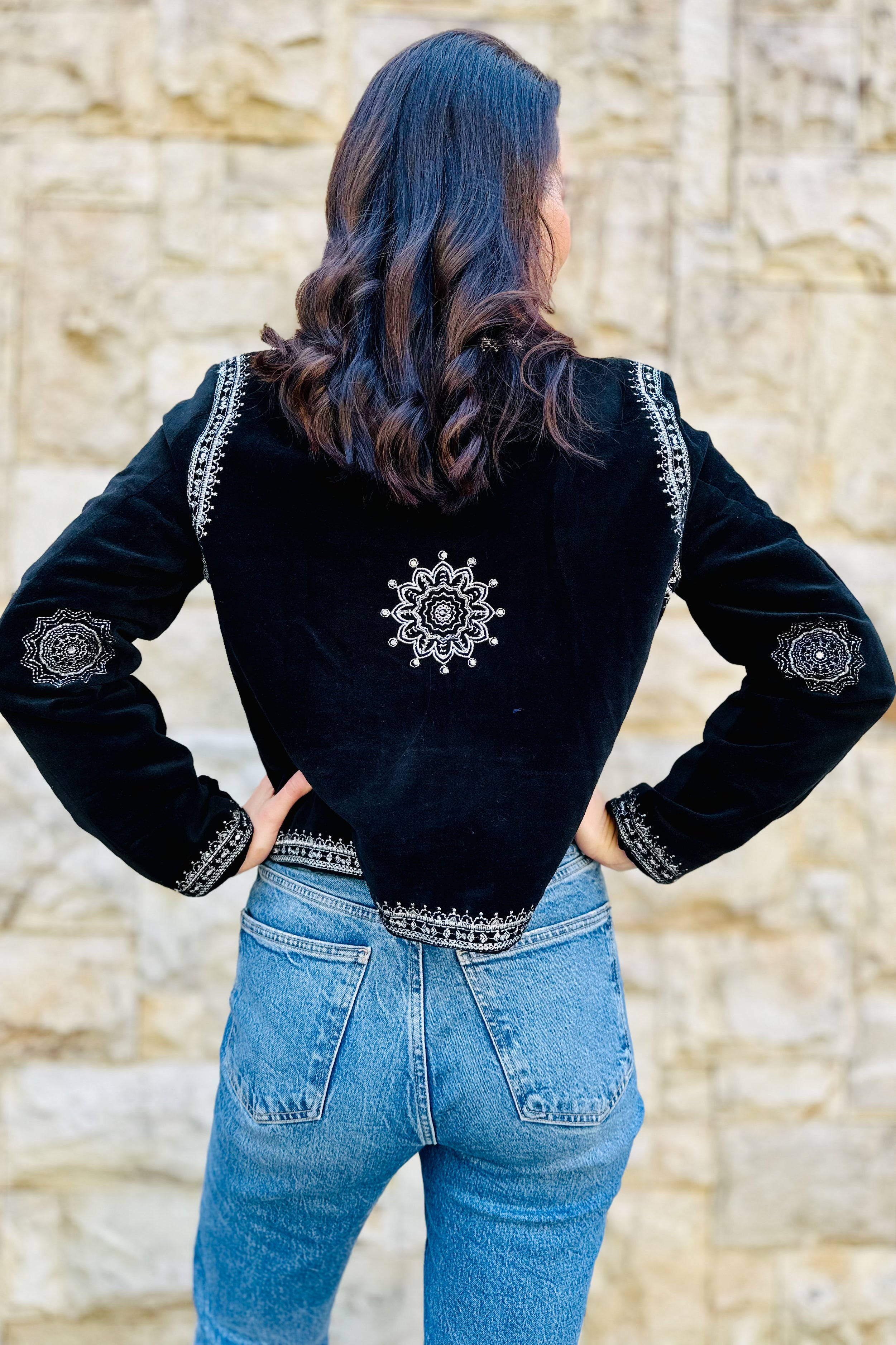 Sitara Velvet Jacket – Exotic Marigold Boutique