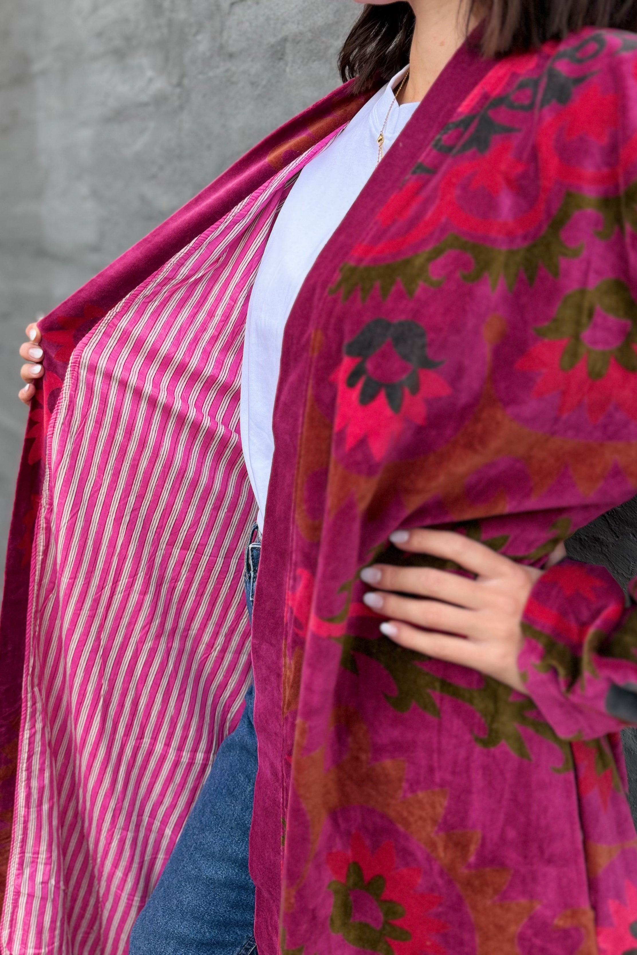 Velvet Kimono In Magenta Suzani