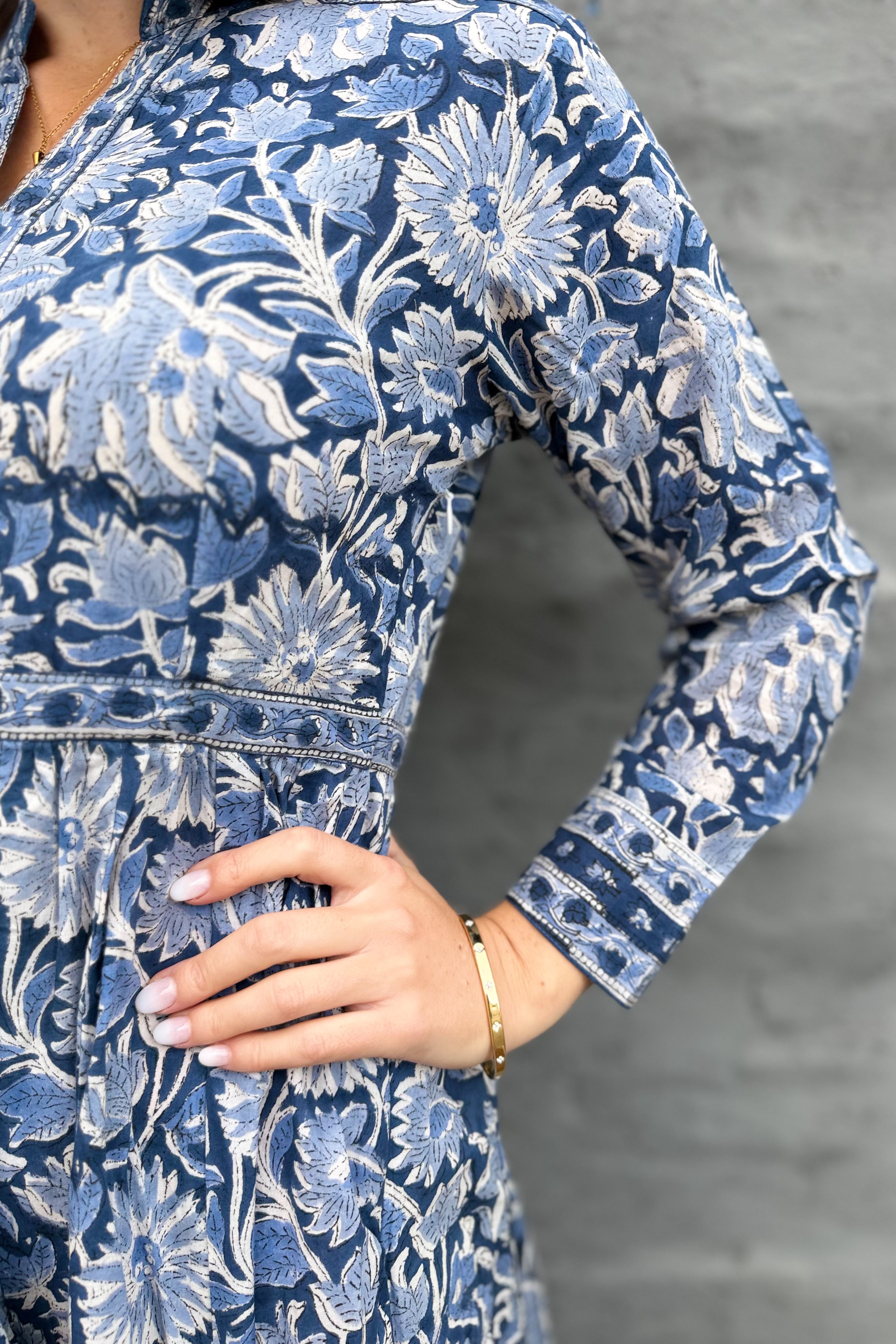 Mabel Dress In Indigo Floral